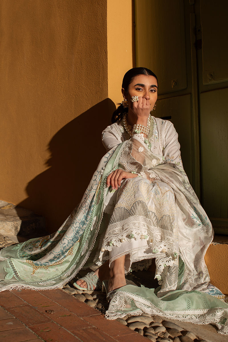 Zoha By Ansab Jahangir Embroidered Luxury Lawn'25 Unstitched 3pcs