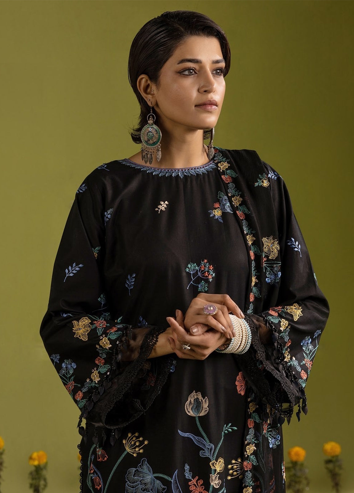 Gul-E-Bahaar By Khoobsurat Embroidered Lawn Unstitched 3pcs