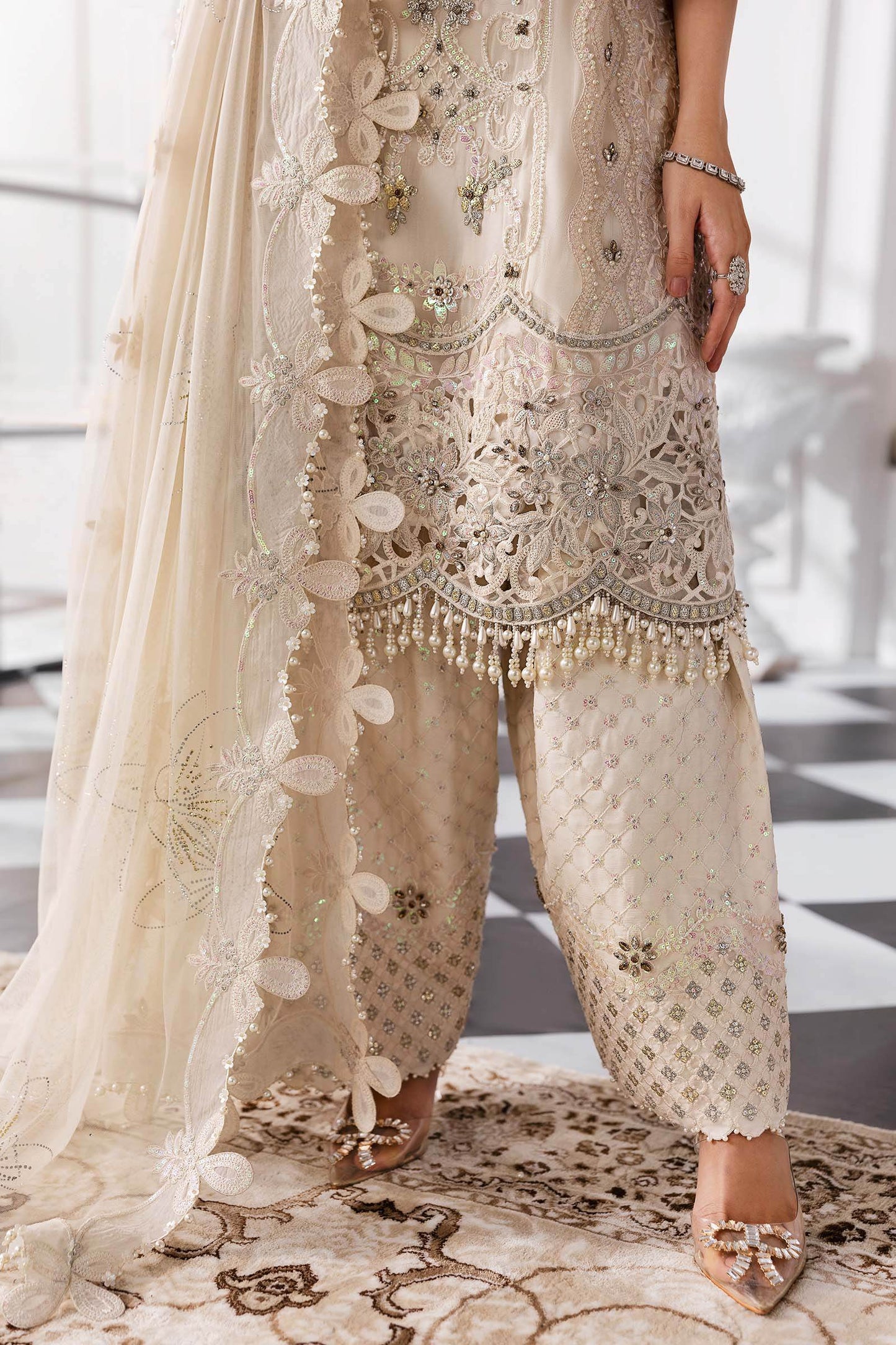 MARIA B. Embroidered Vol-30 Luxury Unstitched 3pcs - Jotey