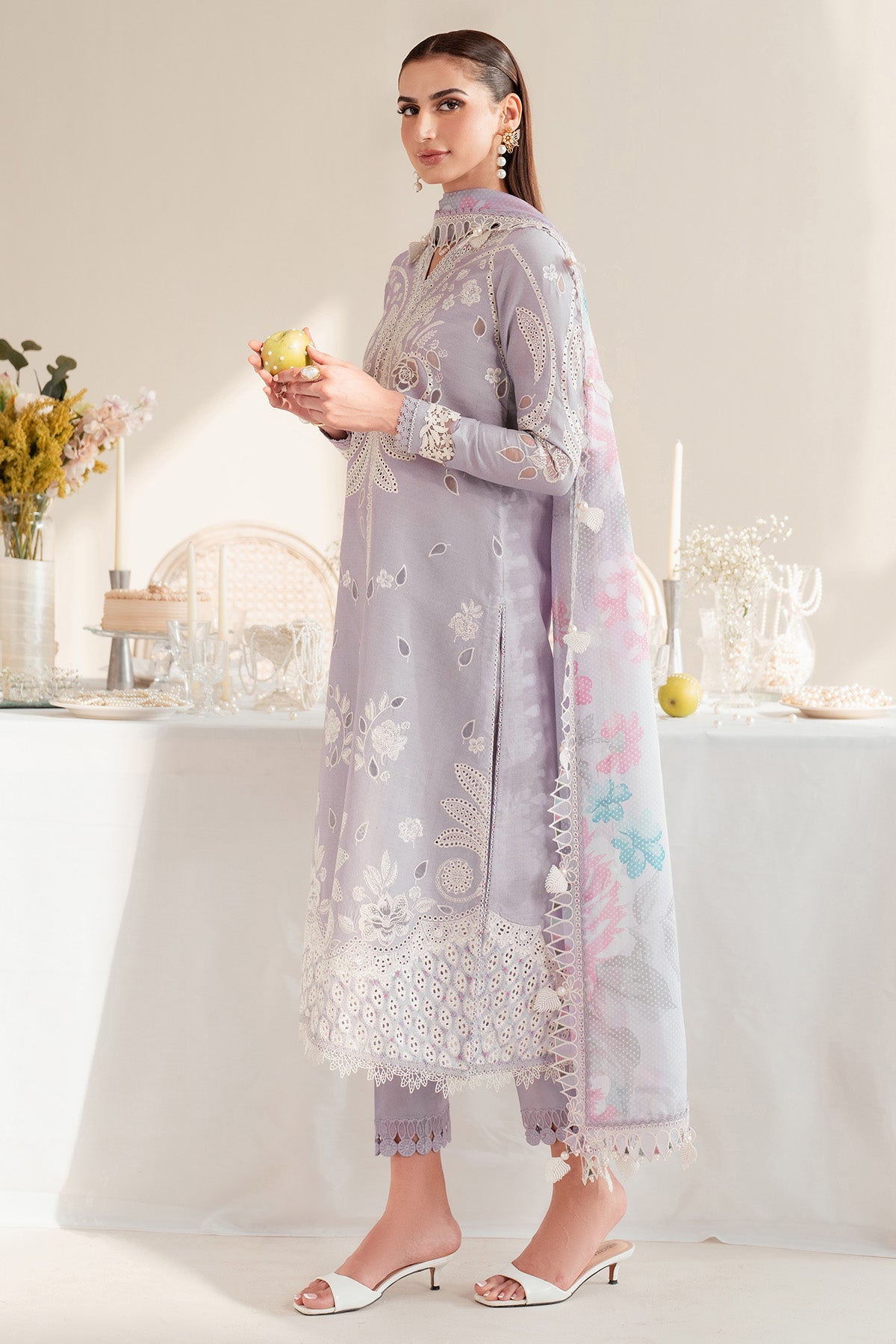 Iris By Jazmin Embroidered Luxury Lawn Unstitched 3pcs