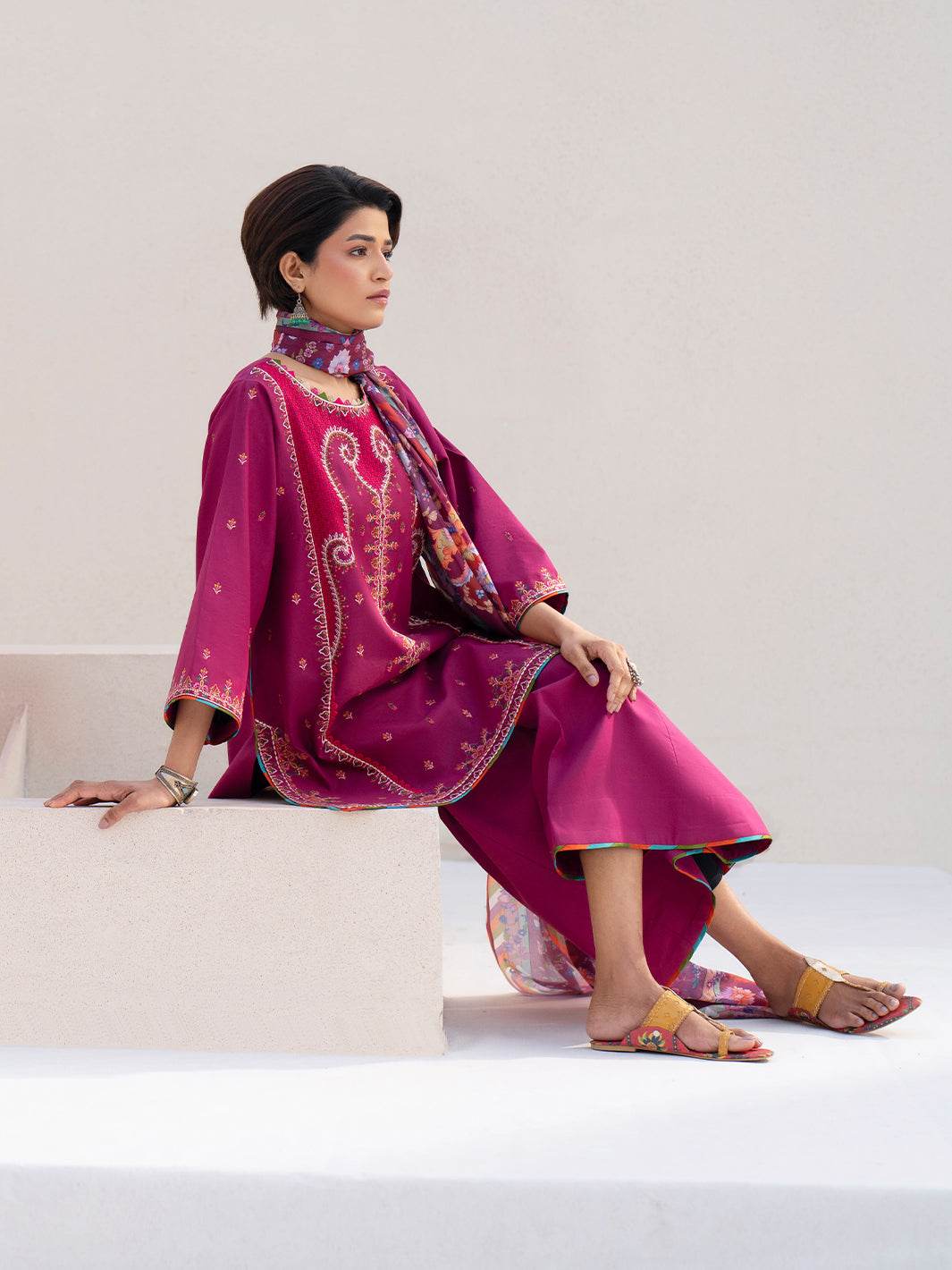 Bin Ilyas Summer Edit'25 Embroidered Lawn Unstitched 3pcs - Jotey