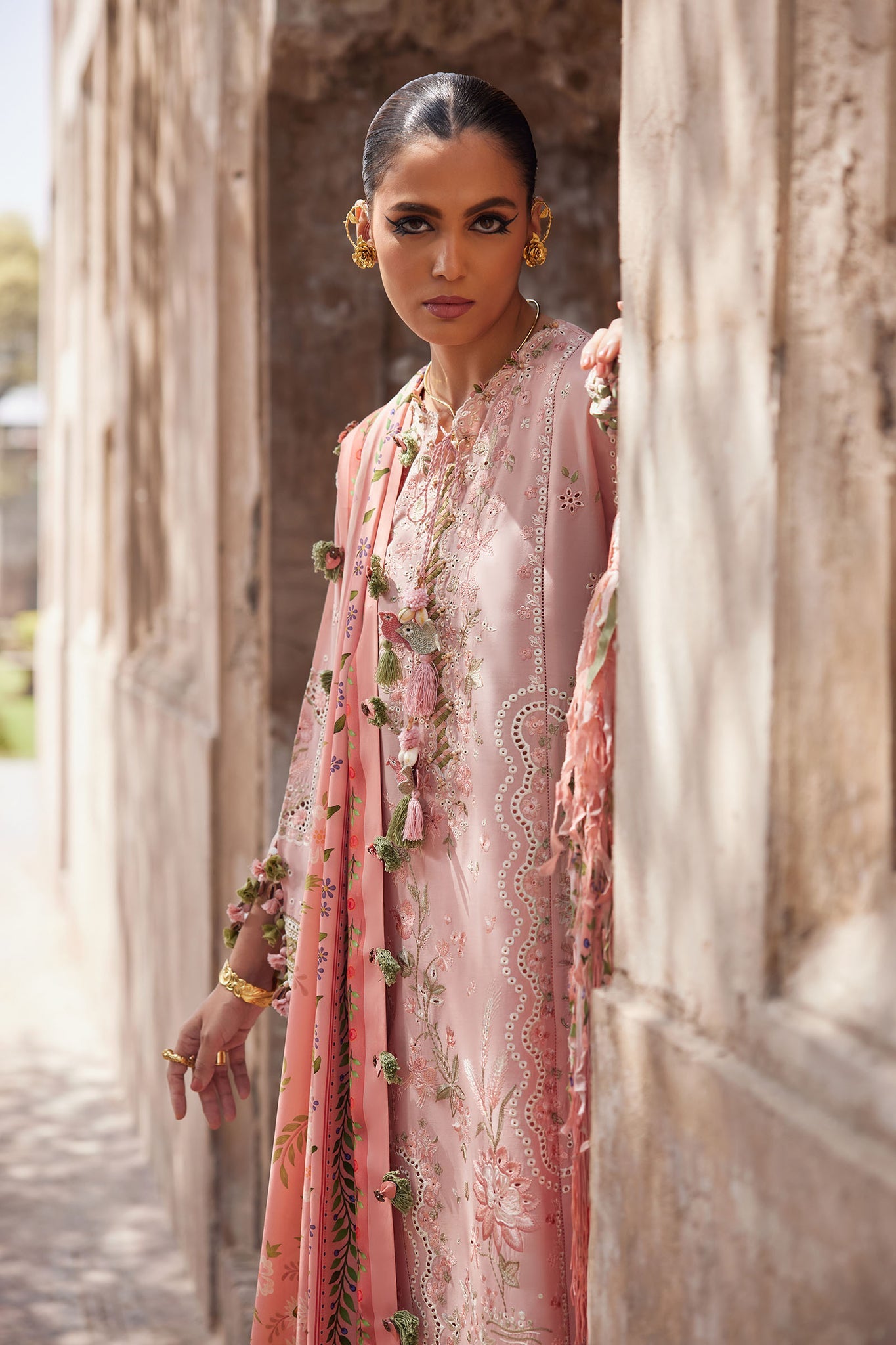 Elan Embroidered Lawn Unstitched 3pcs