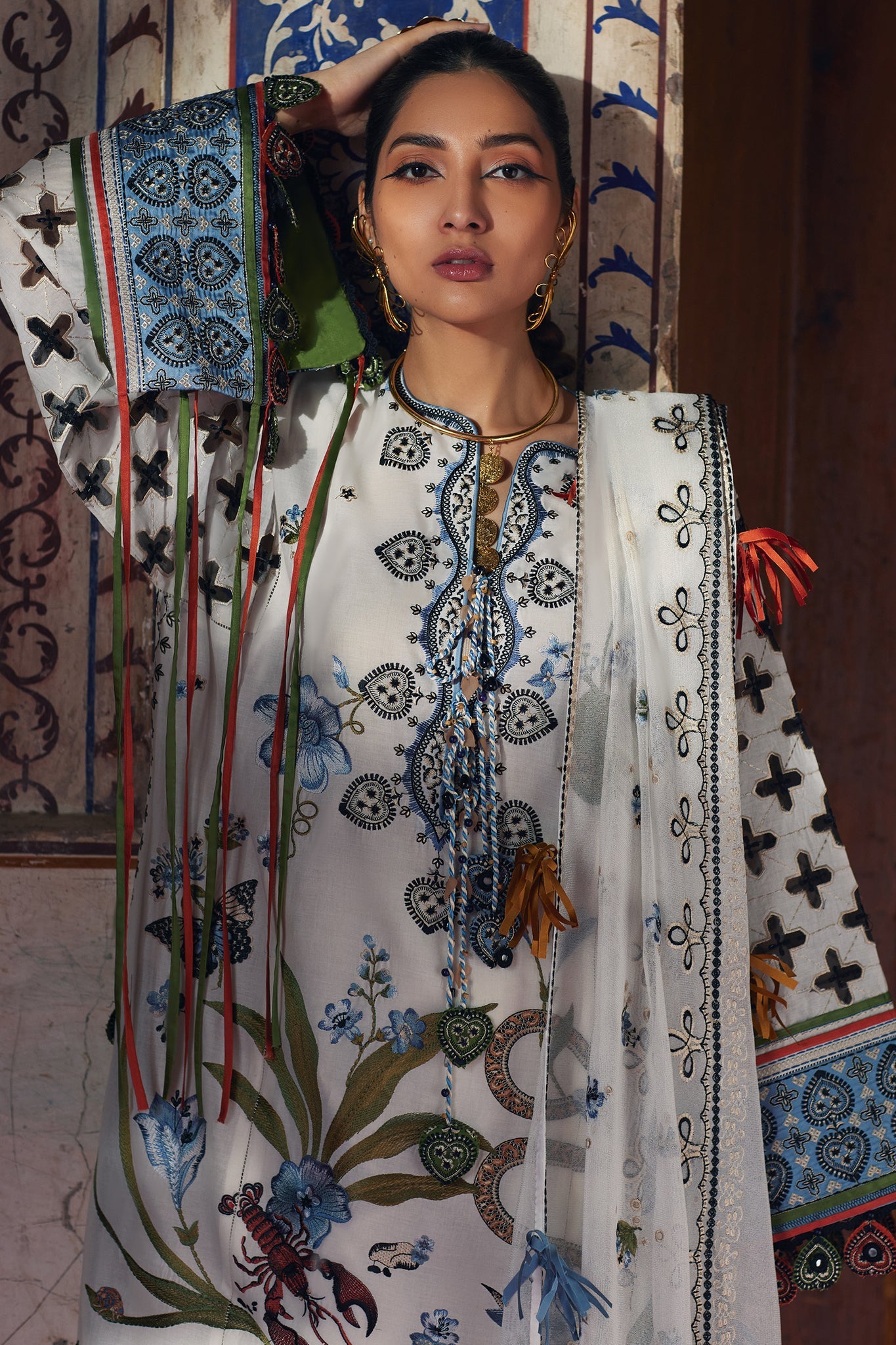 Elan Embroidered Lawn Unstitched 3pcs