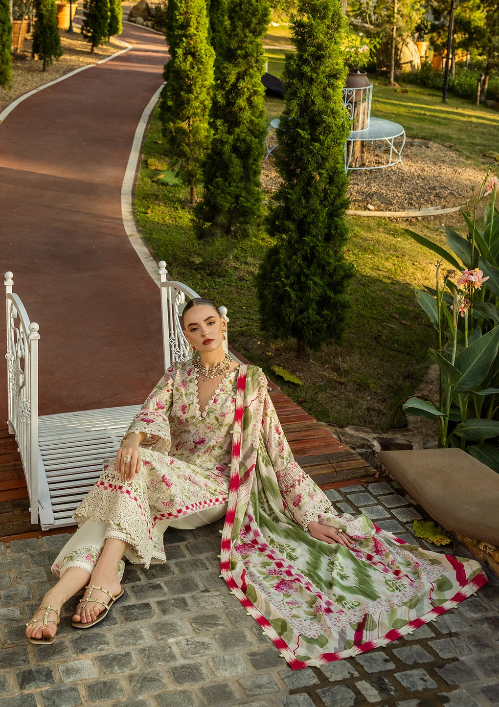 Elaf Print Chikankari Unstitched Lawn 3pcs