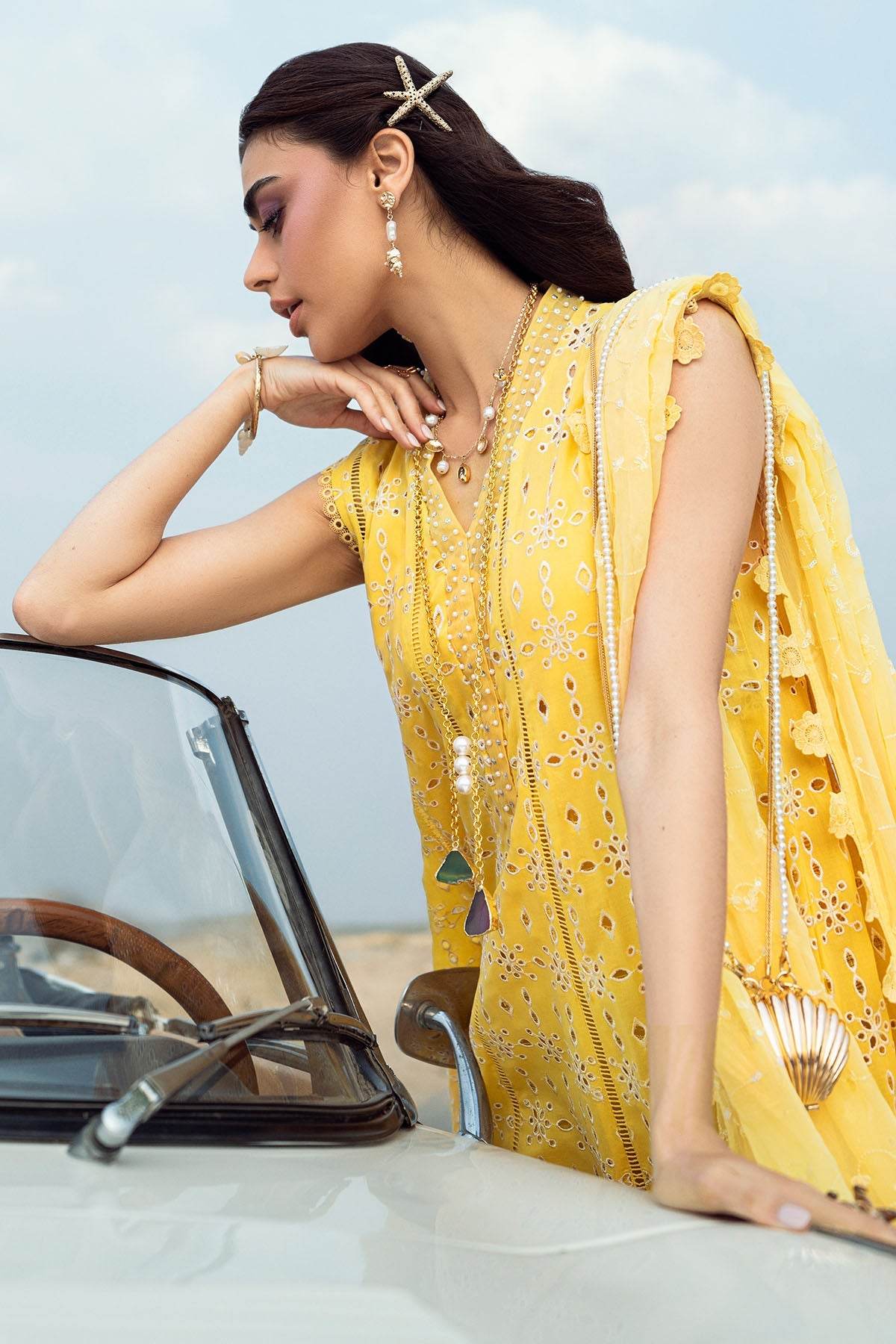 Nureh Khuwab Ebroidered & Embellished Swiss Voil Unstitched 3pcs - Jotey