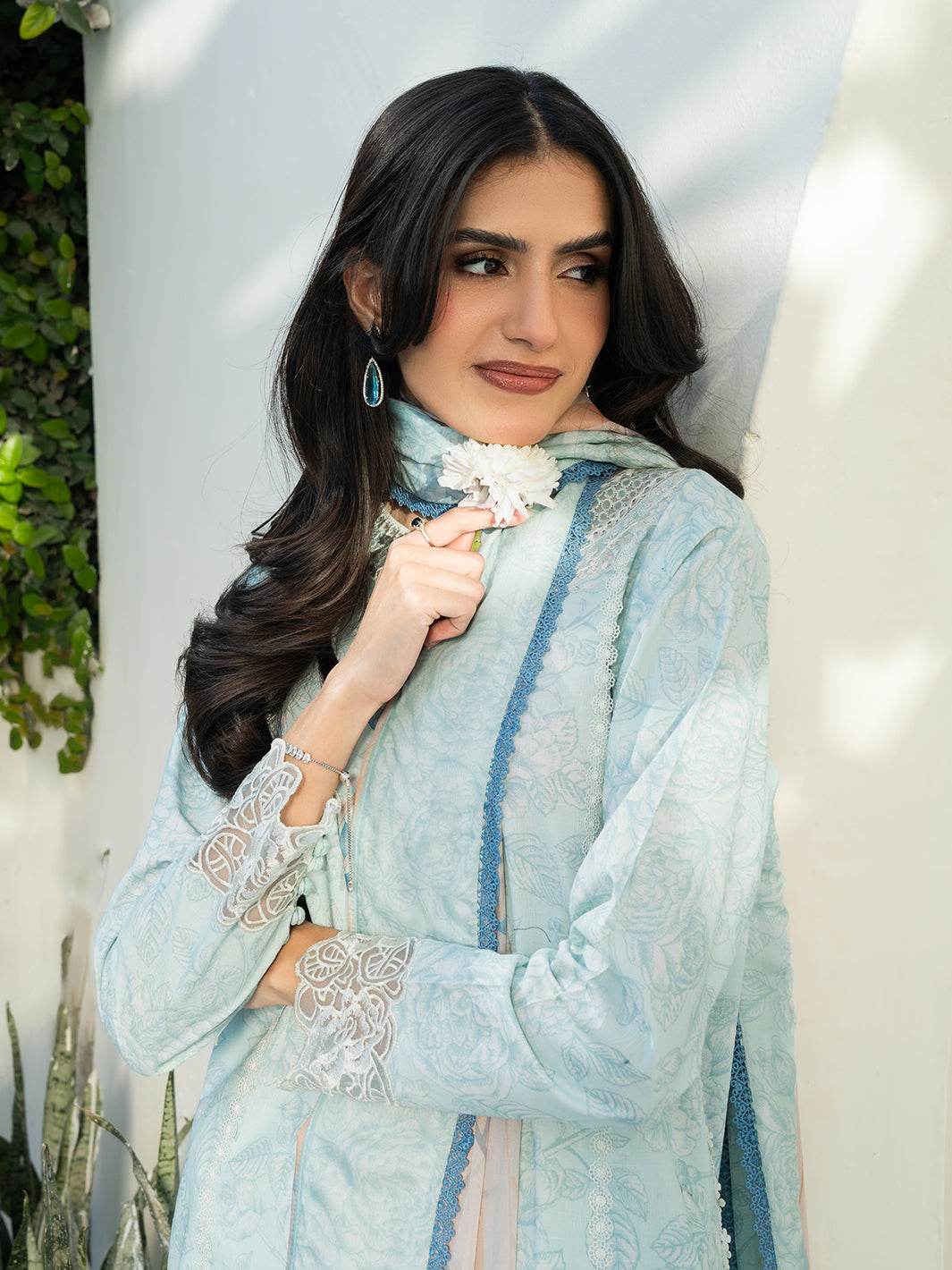 F&F Prints By Faiza Faisal Digital Printed Unstitched Lawn 3pcs - Jotey