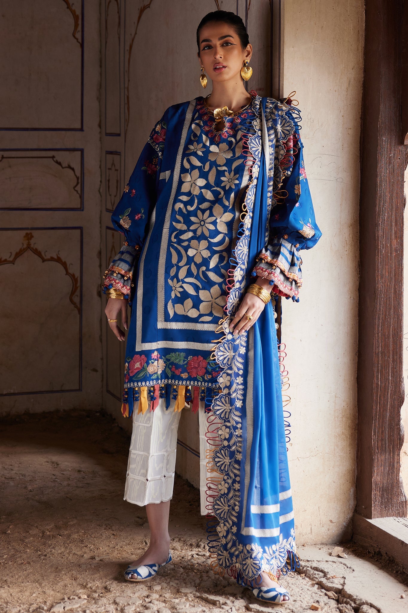 Elan Embroidered Lawn Unstitched 3pcs
