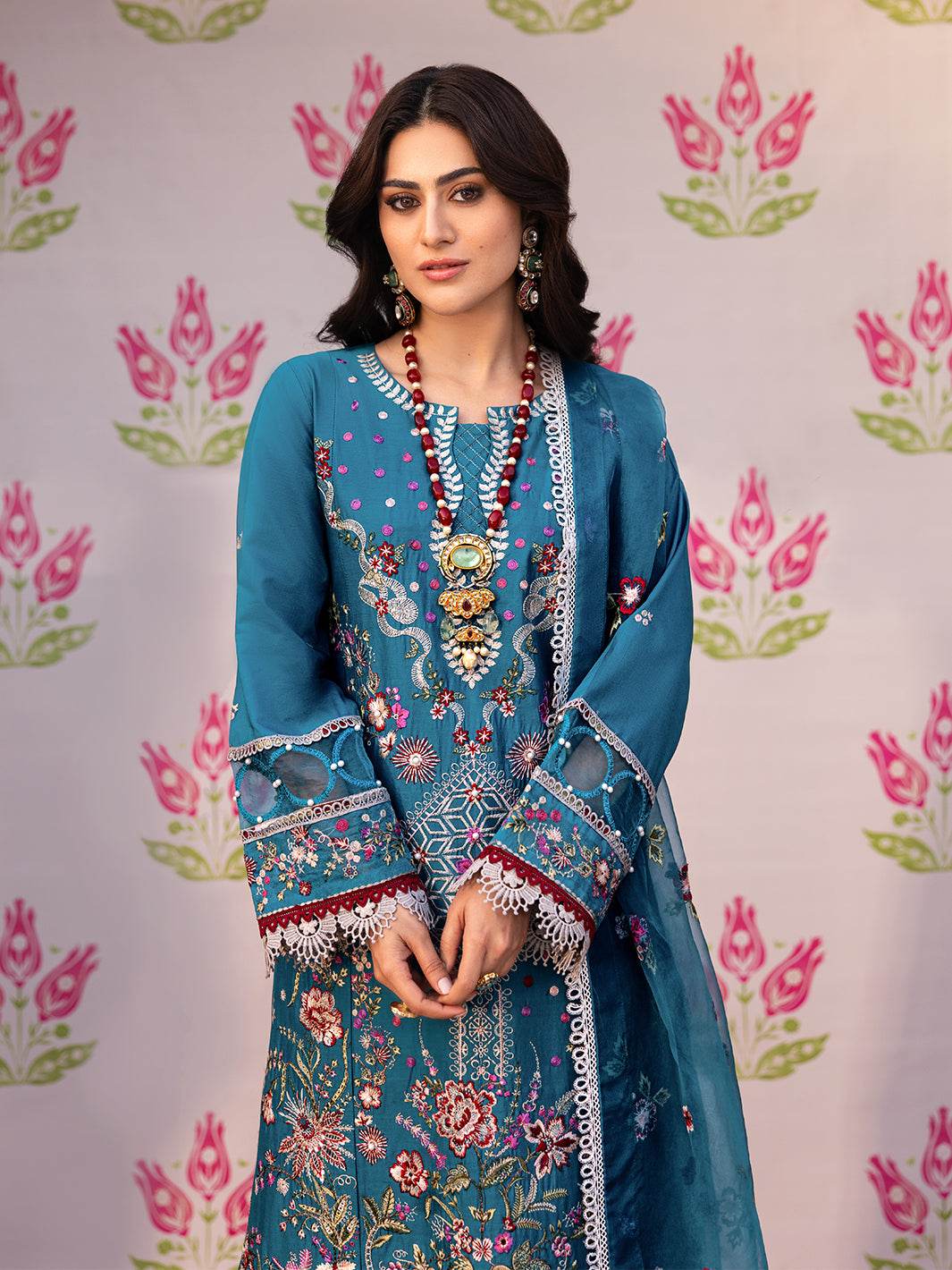 Husn Jahan By Mahnur Embroidered Luxury Lawn Unstitched 3pcs - Jotey