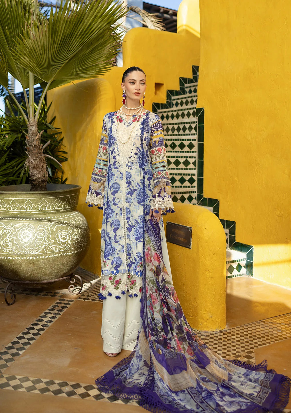 Elaf Premium Signature Embroidered Lawn Unstitched 3pcs