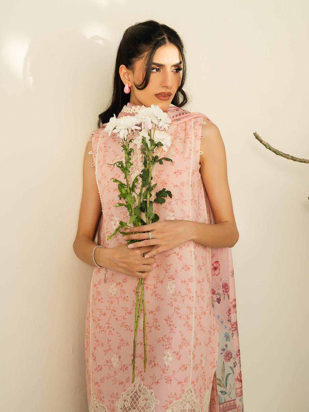 F&F Prints By Faiza Faisal Digital Printed Unstitched Lawn 3pcs - Jotey