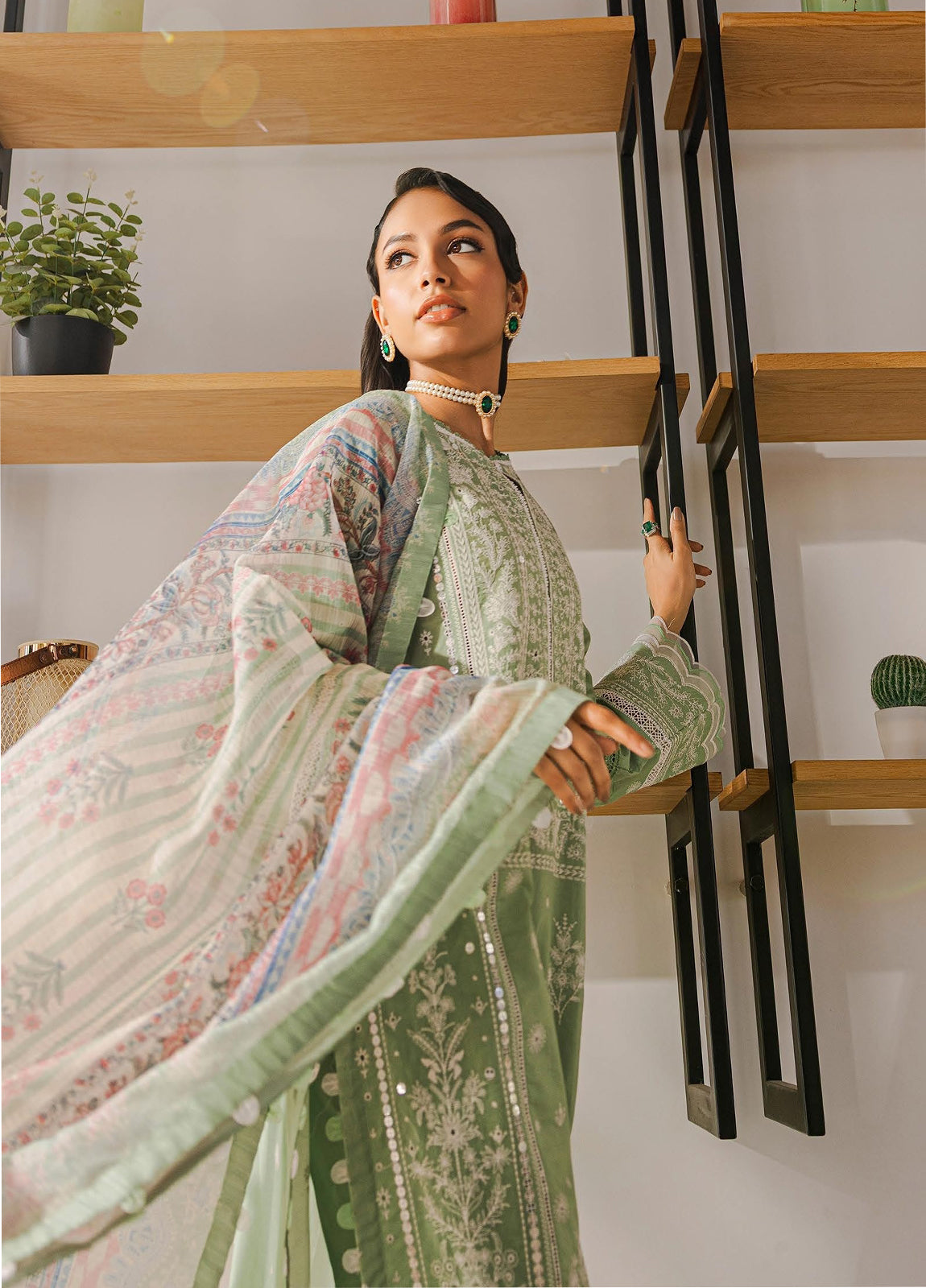 Zellbury Chikankari Embroidered Lawn Unstitched 3Pcs
