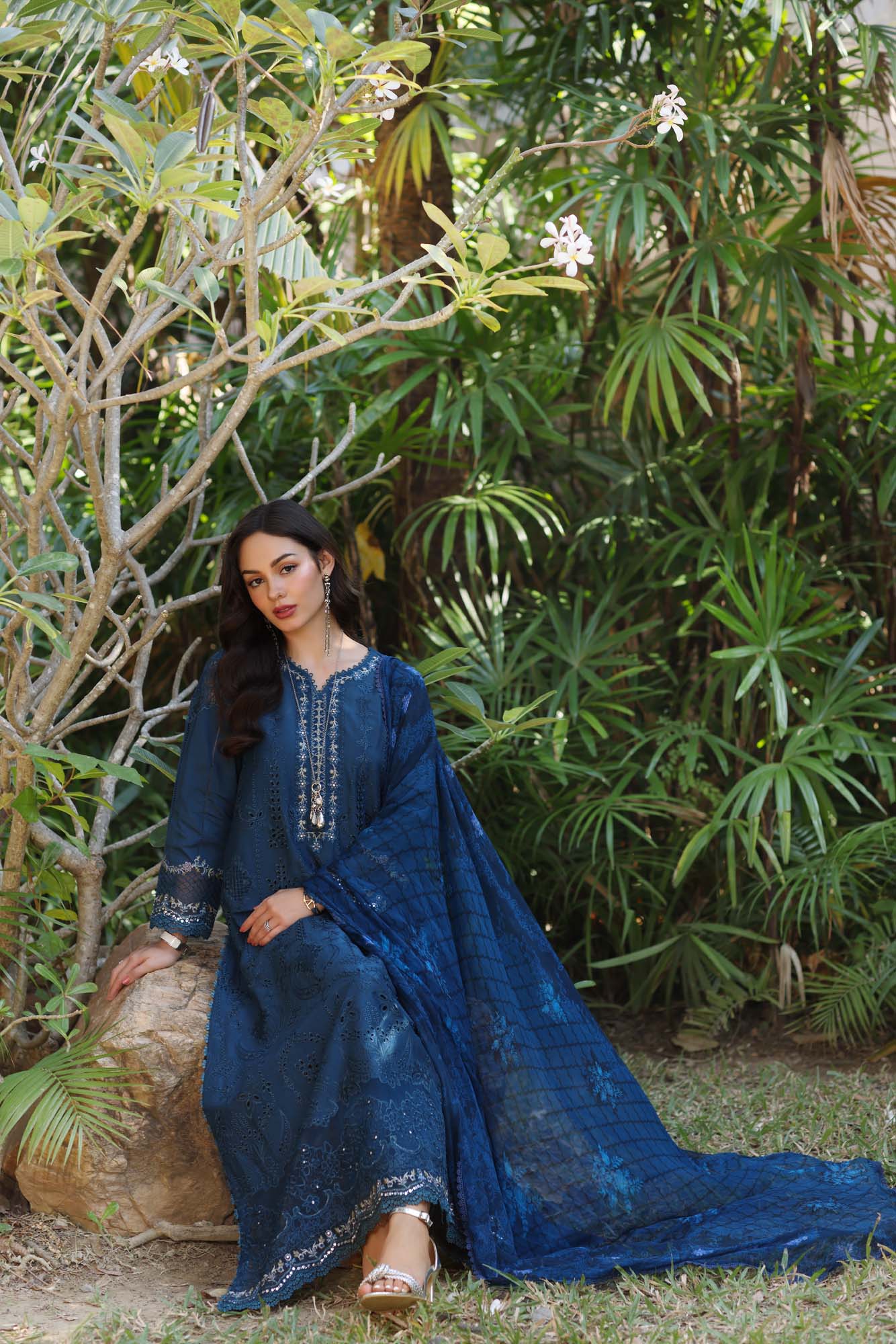 Noor By Saadia Asad Eid Luxury Handwork Laserkari'25 Unstitched 3pcs