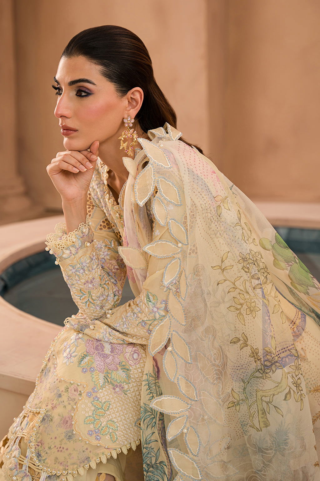 Afrozeh The Painted Garden Unstitched Lawn 3pcs - Jotey