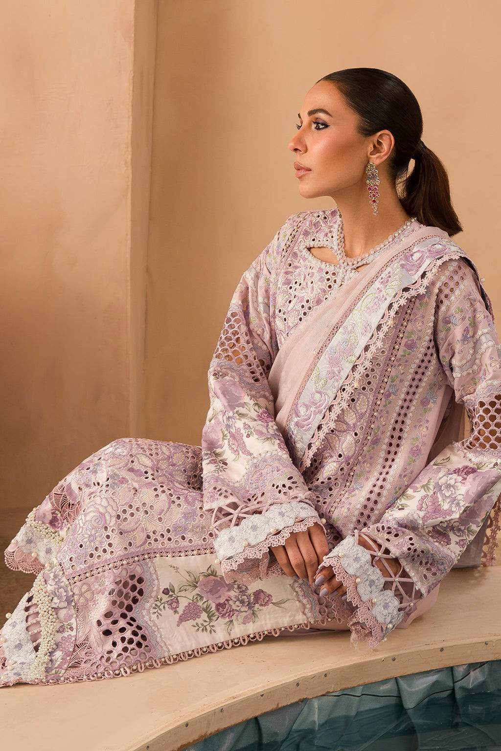 Afrozeh The Painted Garden Unstitched Lawn 3pcs - Jotey