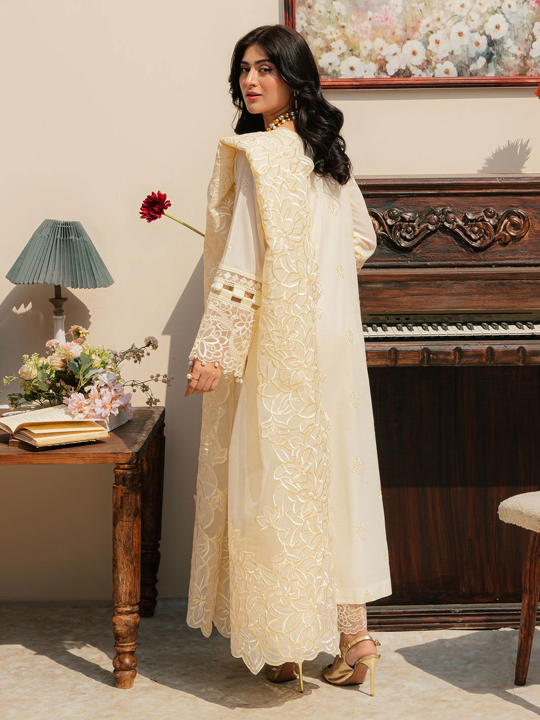 Allenura Laxury Lawn Unstitched 3pcs - Jotey