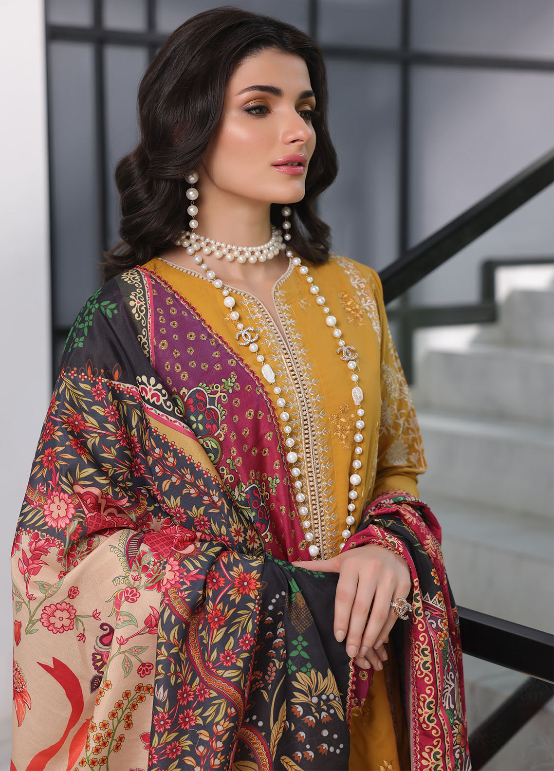Sera by Sahne Embroidered Lawn 3pcs - Jotey