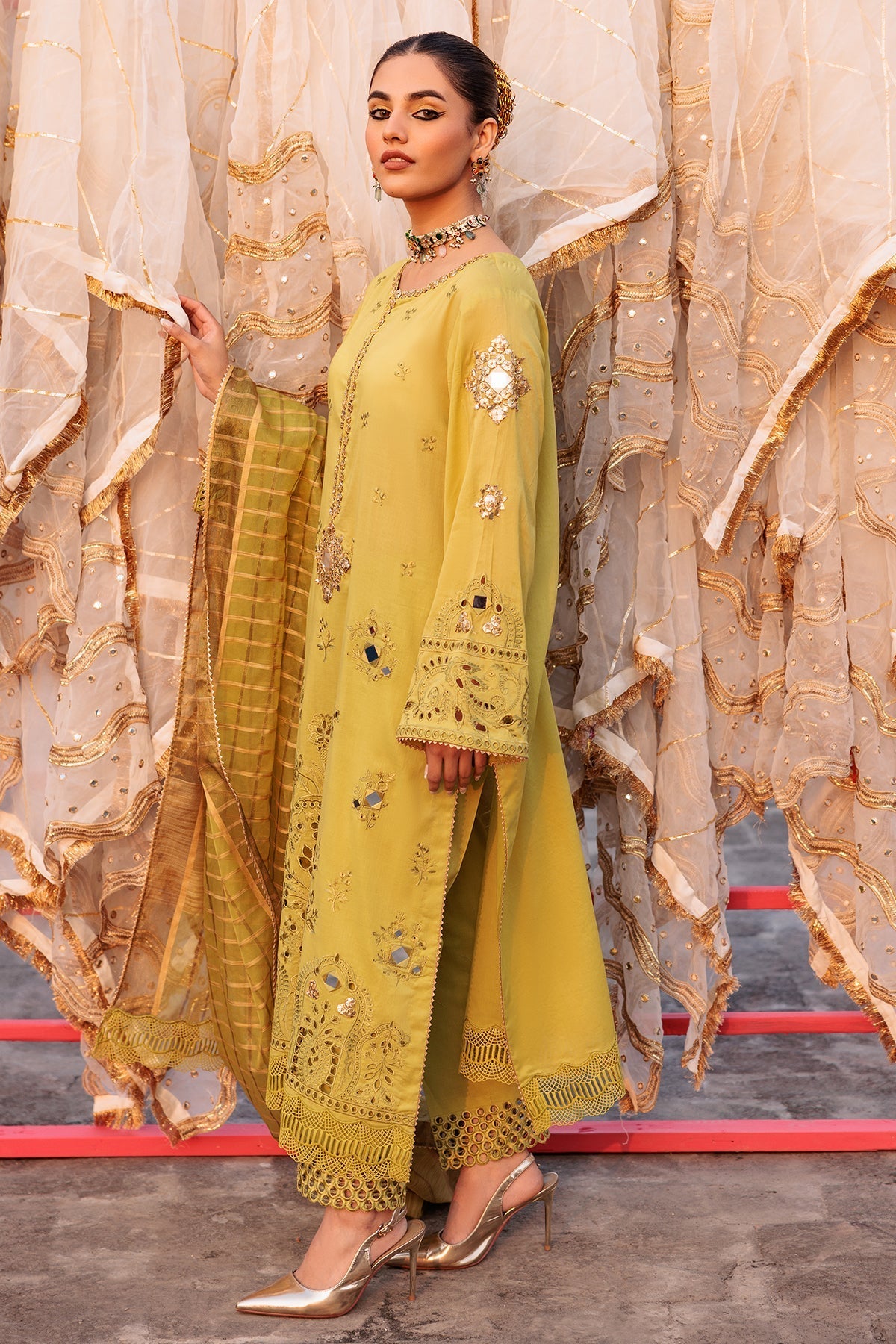 Charizma Eid Edit Vol-01 Embroidered Lawn 3pcs - Jotey