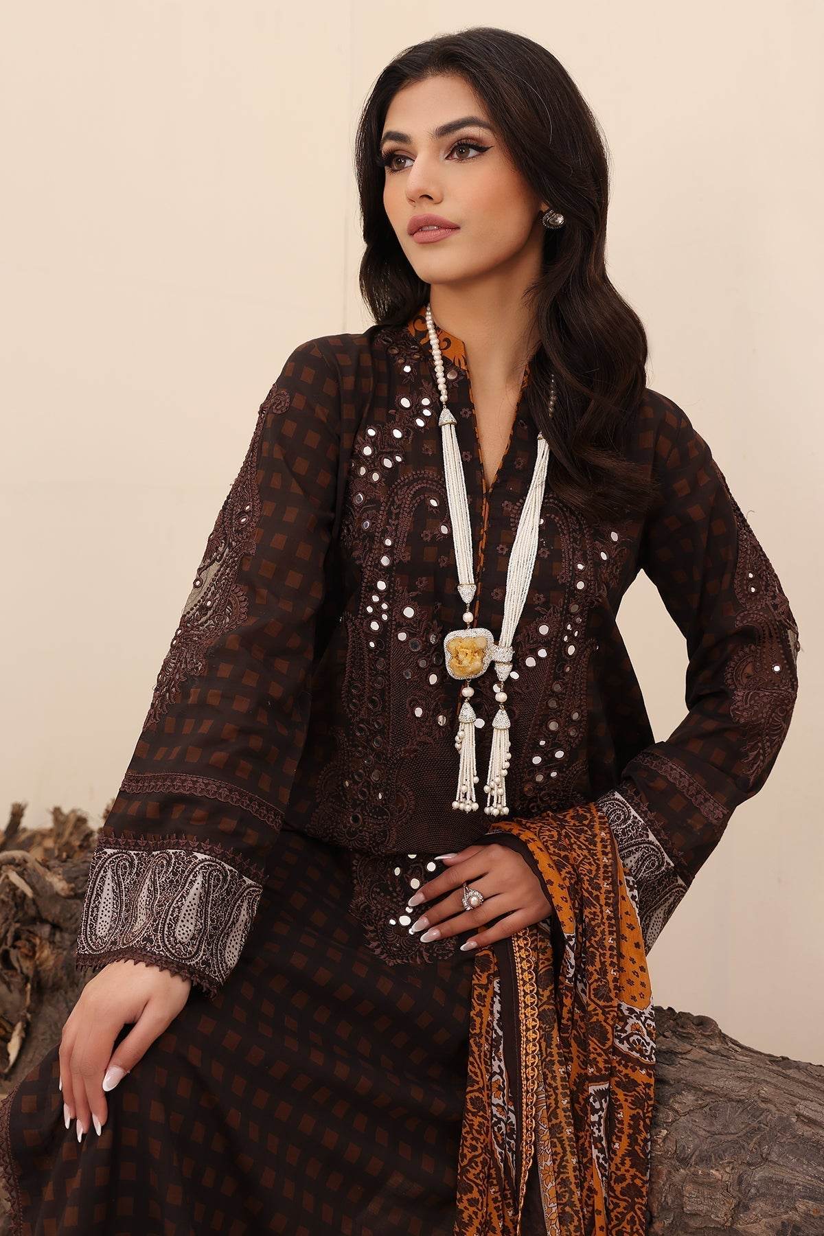 Charizma Naranji Embroidered Printed Lawn 3pcs - Jotey