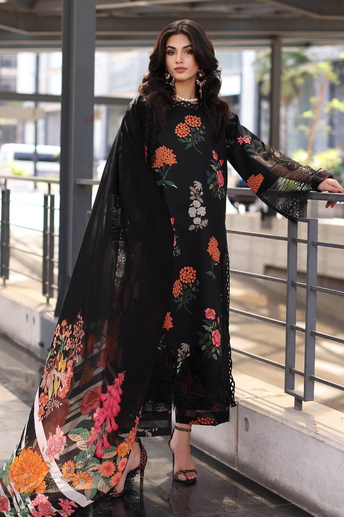 Charizma Rang E Bahar Embroidered Lawn 3pcs - Jotey
