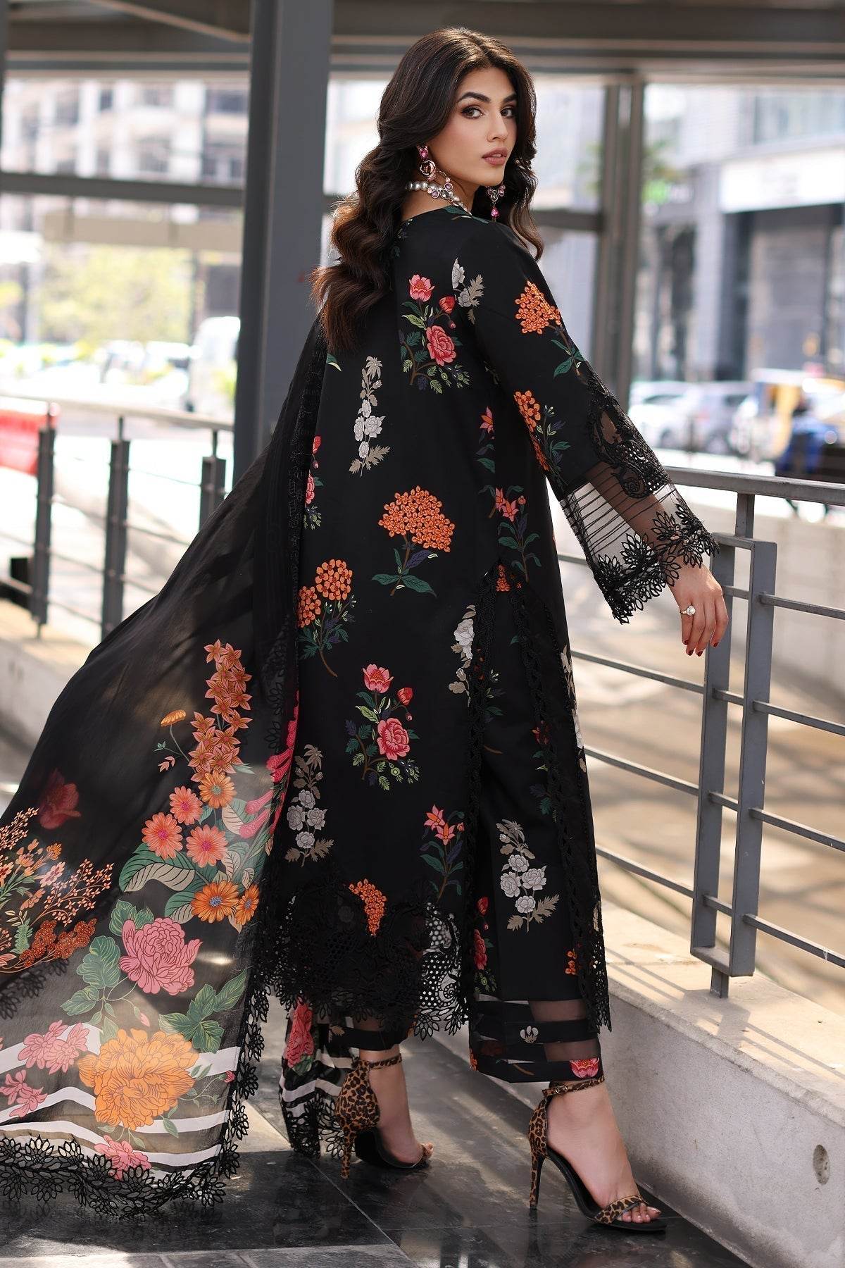 Charizma Rang E Bahar Embroidered Lawn 3pcs - Jotey