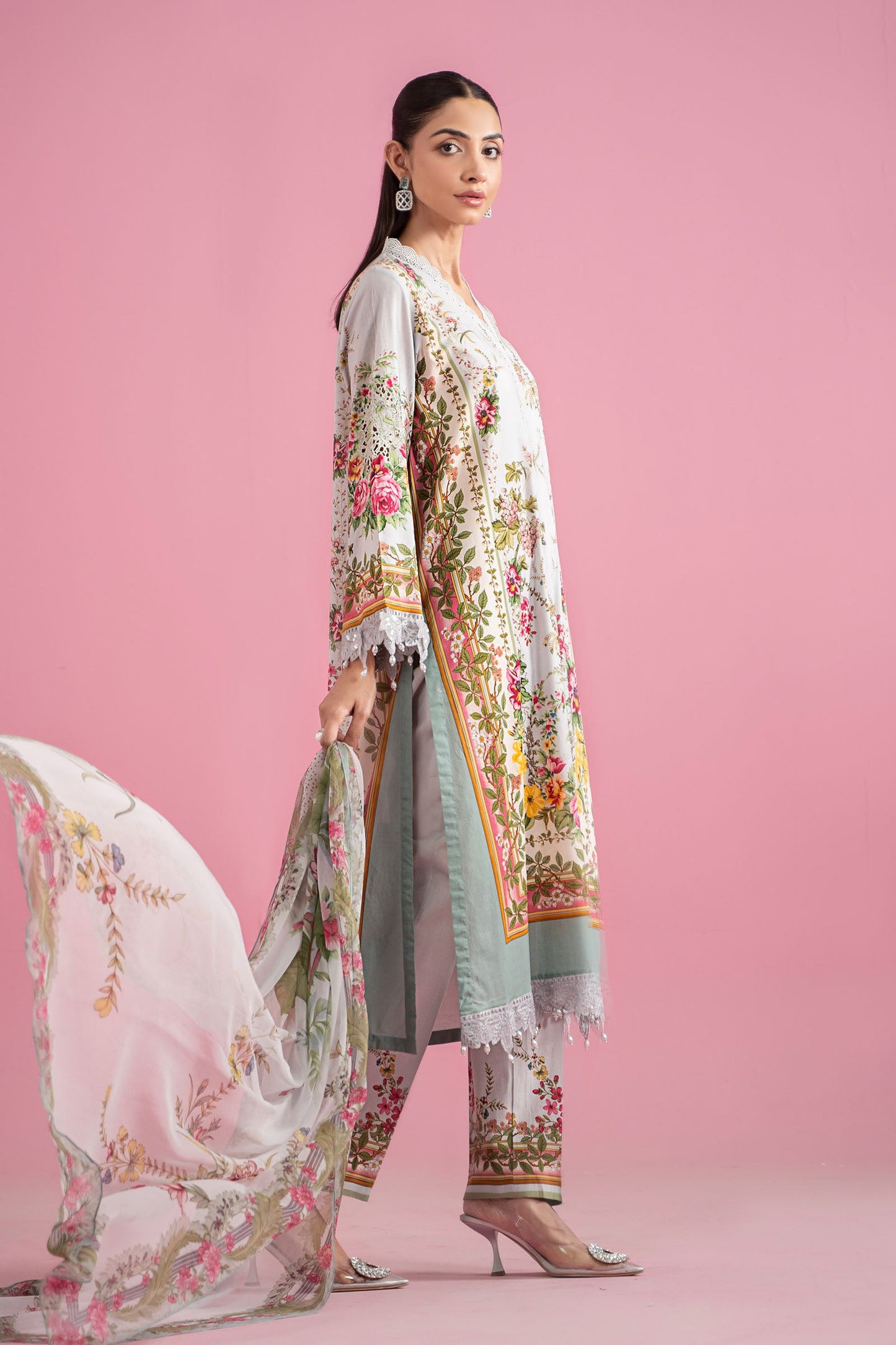 M. Prints By Maria B. Lawn Vol-26 Printed Unstitched 3pcs