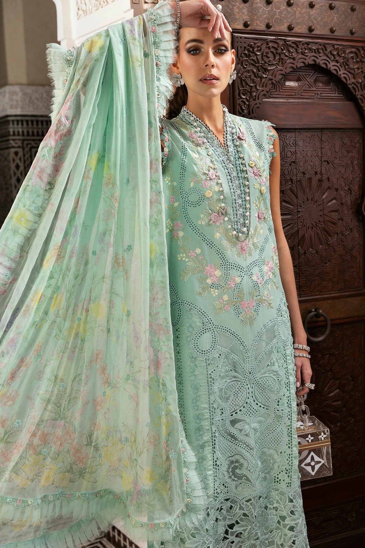 Maria B. Lawn Vol-25 Embroidered Unstitched 3pcs