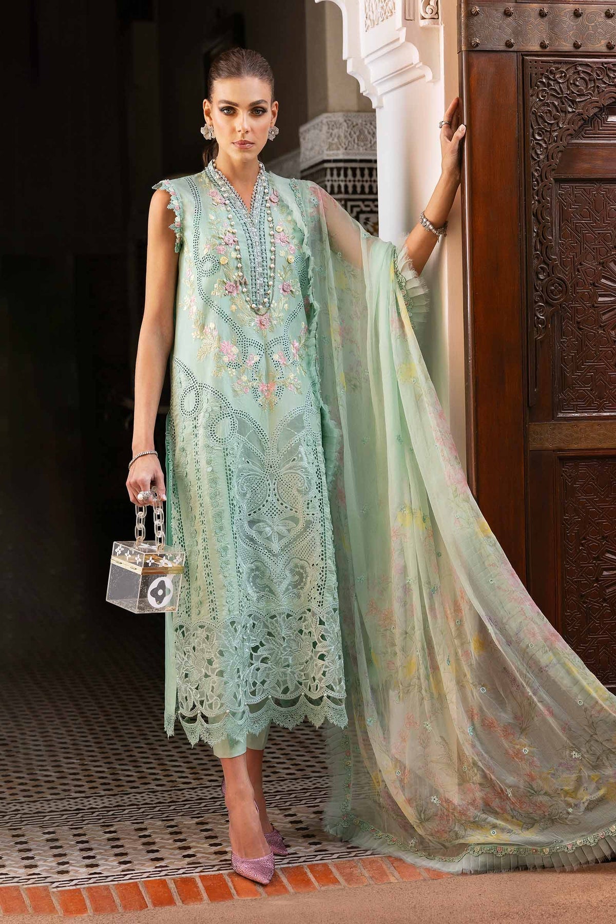 Maria B. Lawn Vol-25 Embroidered Unstitched 3pcs
