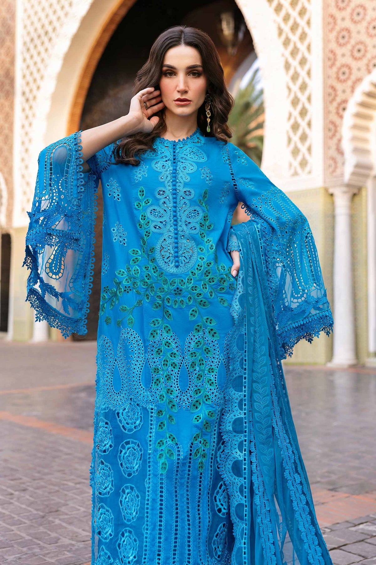 Maria B. Lawn Vol-25 Embroidered Unstitched 3pcs