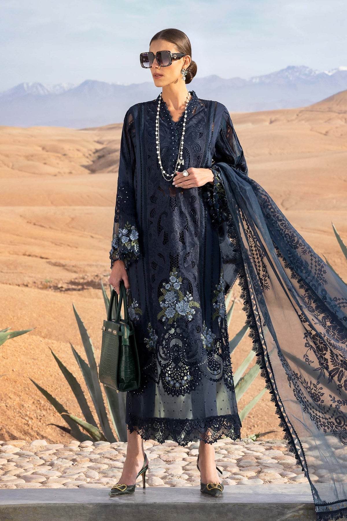 Maria B. Lawn Vol-25 Embroidered Unstitched 3pcs - Jotey