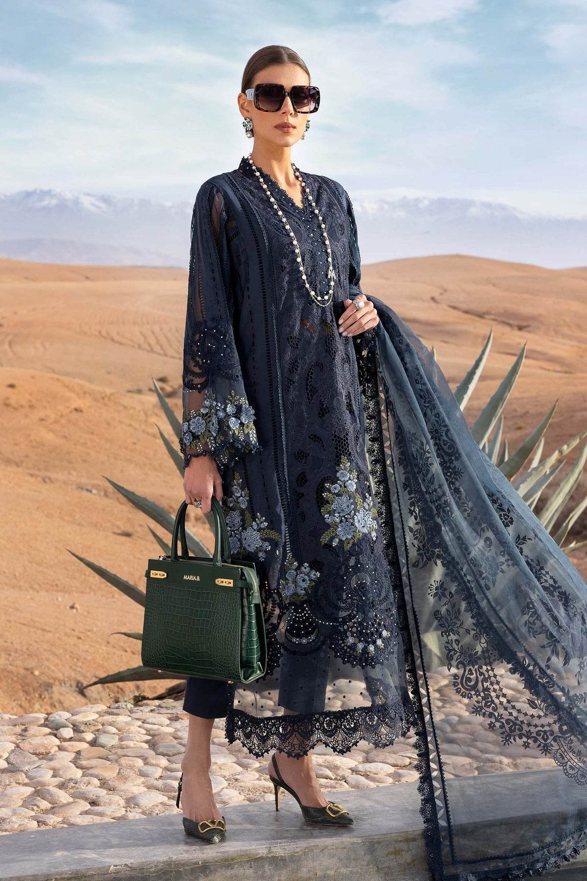 Maria B. Lawn Vol-25 Embroidered Unstitched 3pcs - Jotey
