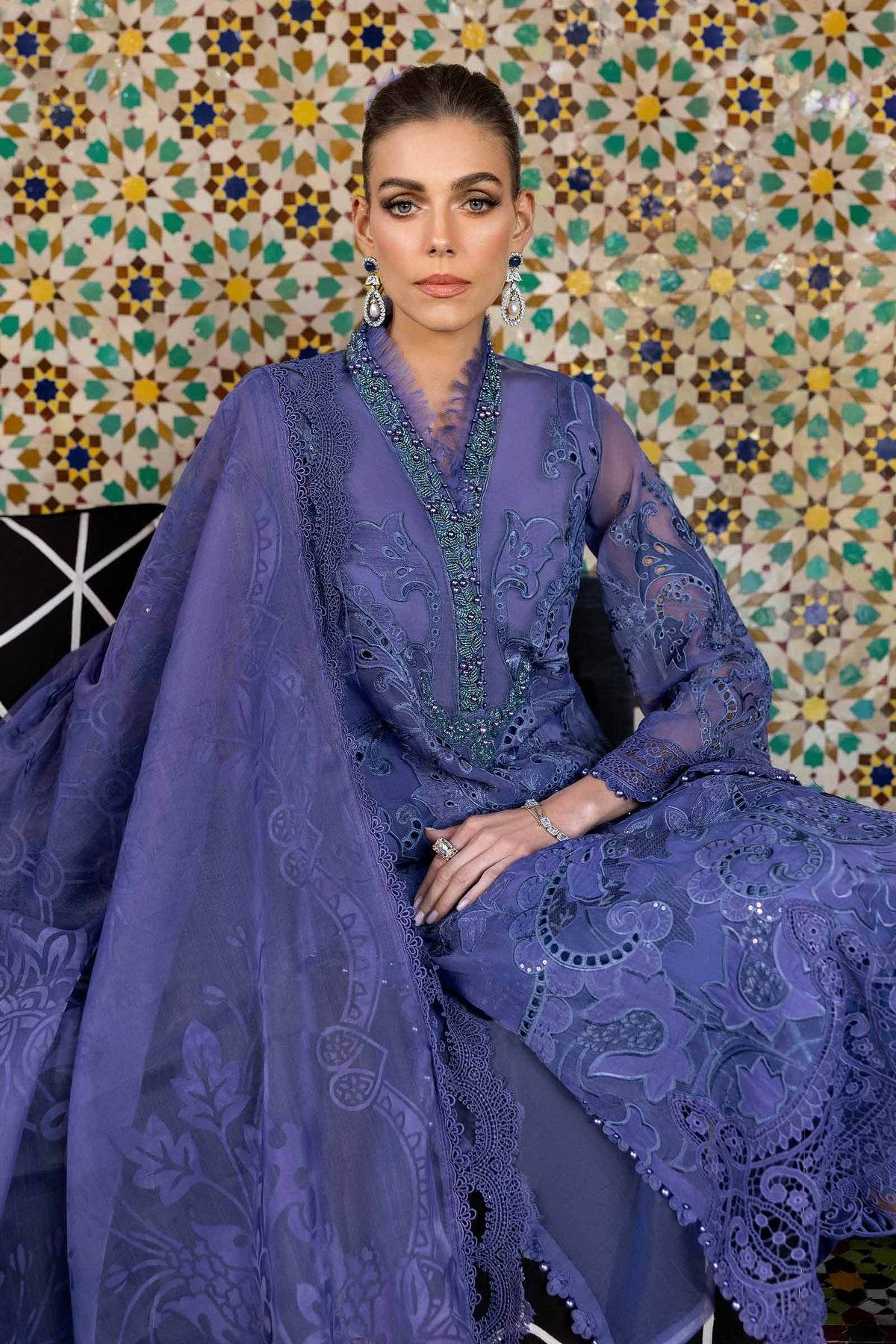 Maria B. Lawn Vol-25 Embroidered Unstitched 3pcs - Jotey
