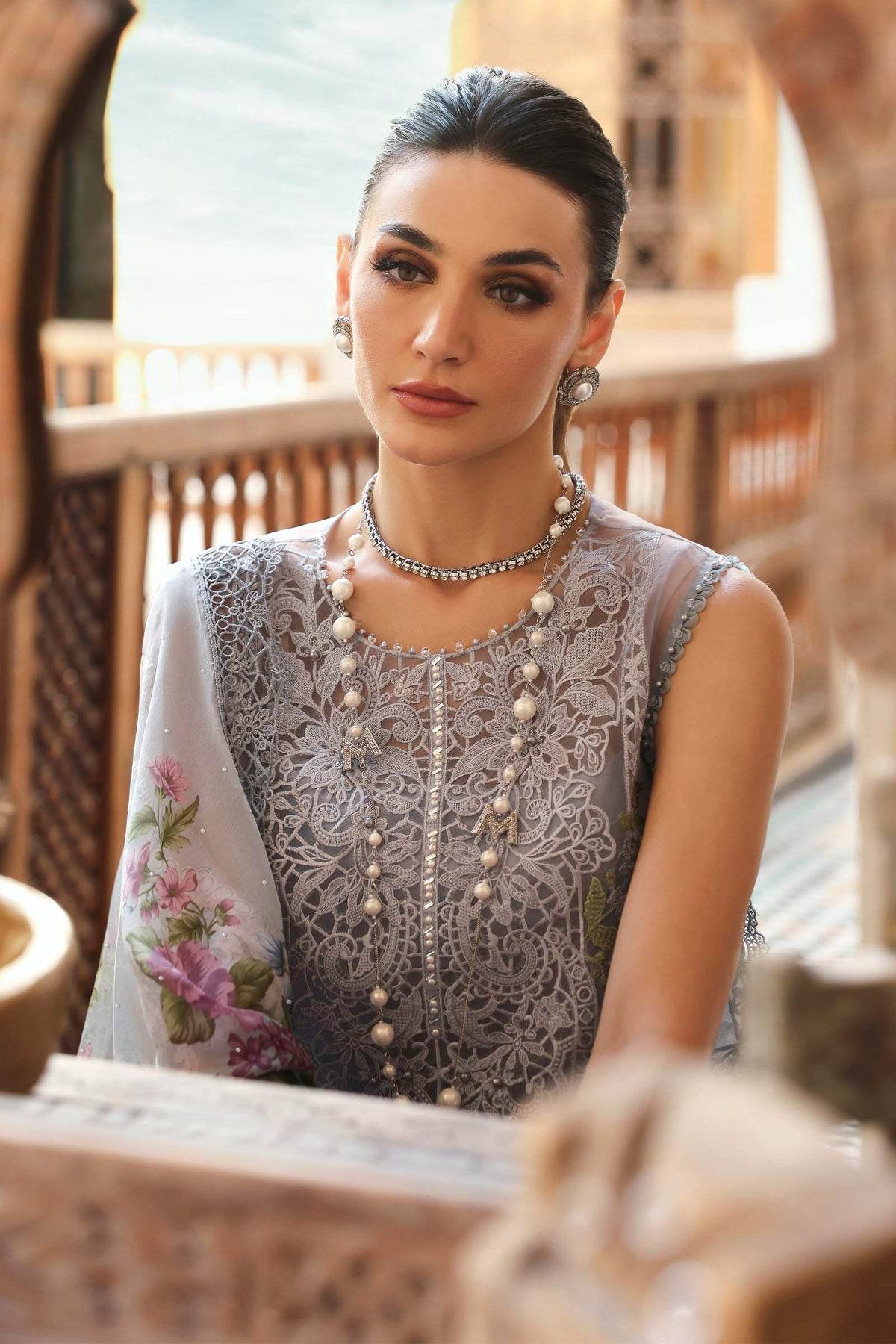 Maria B. Lawn Vol-25 Embroidered Unstitched 3pcs - Jotey