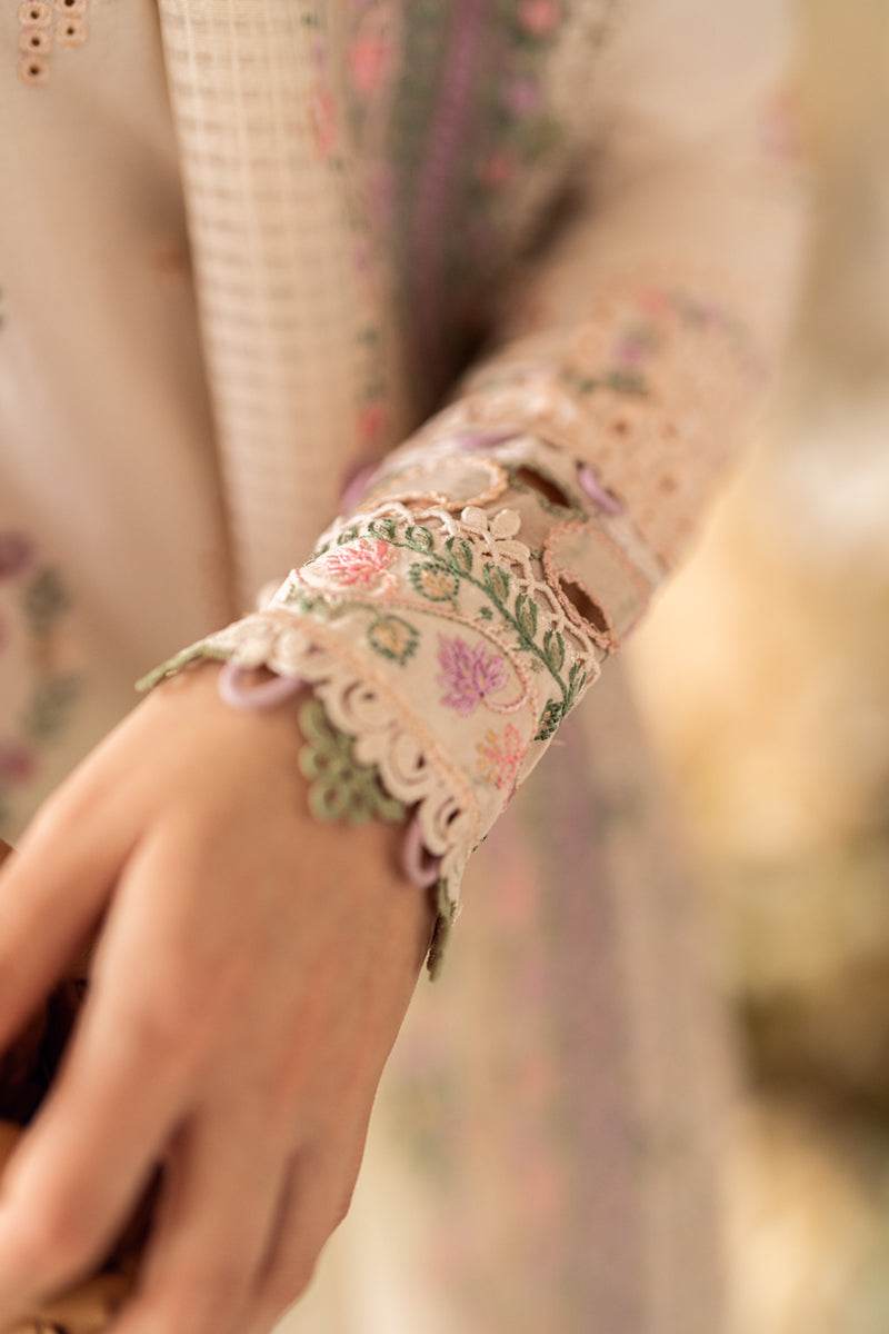 Qalamkar Sahil Embroidered Luxury Lawn 3pcs - Jotey