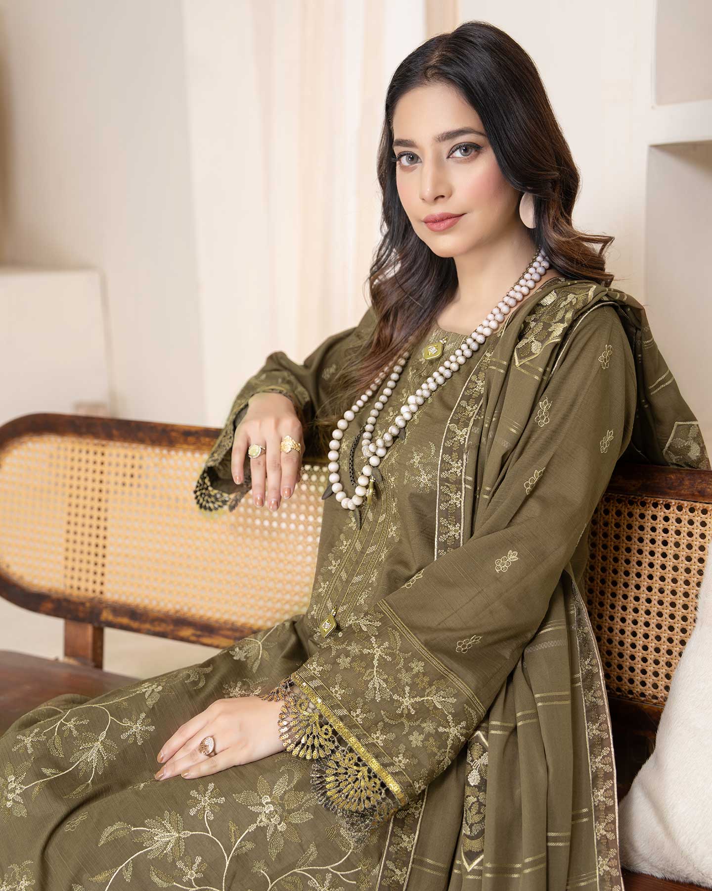 Man Pasand By Aalaya Vol-05 Premium Embroidered Lawn Unstitched 3Pcs