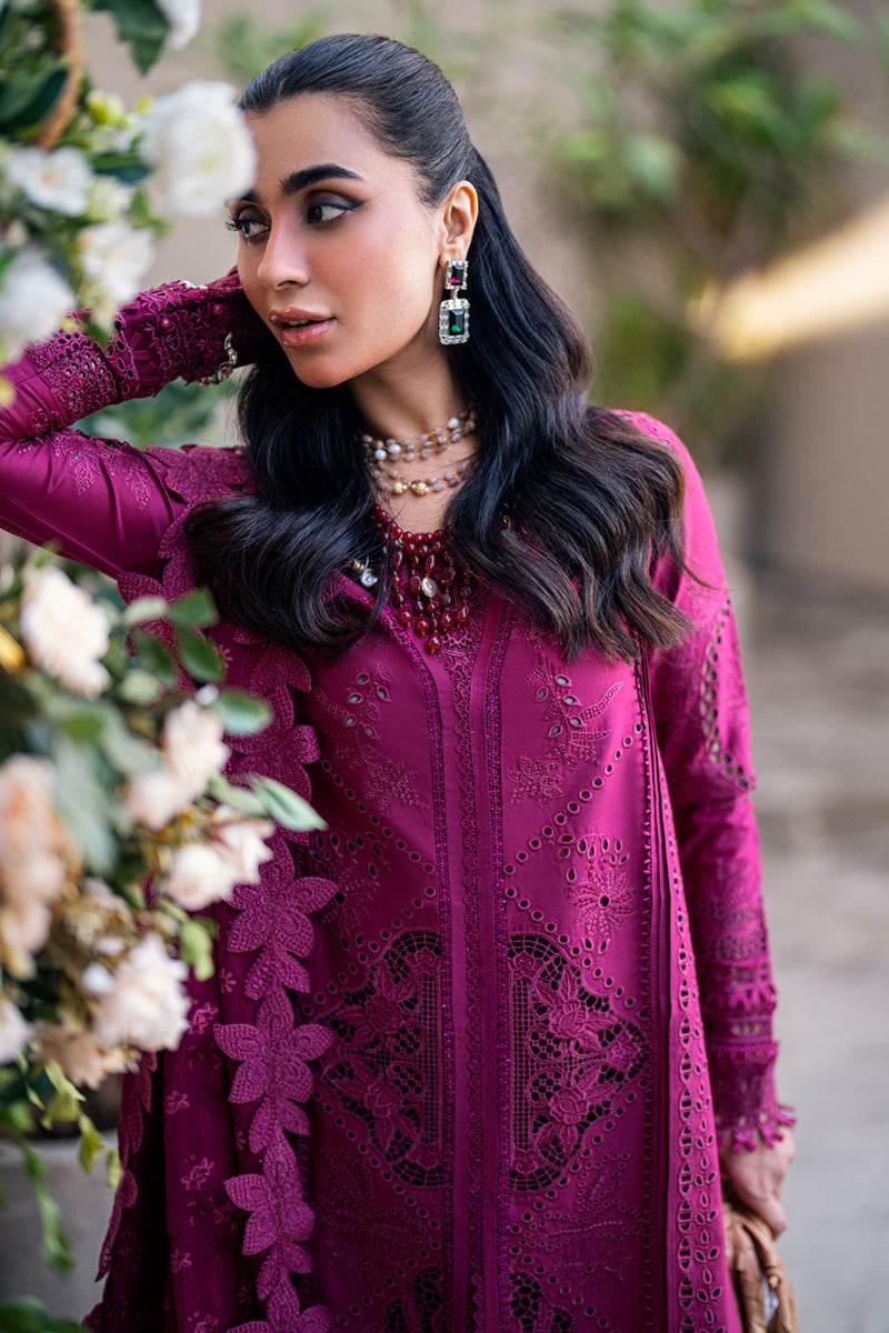 Qalamkar Sahil Embroidered Luxury Lawn 3pcs - Jotey