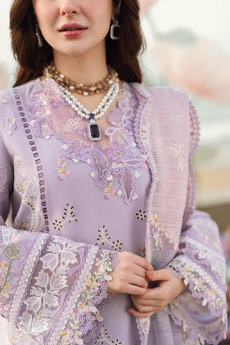 Qalamkar Sahil Embroidered Luxury Lawn 3pcs - Jotey