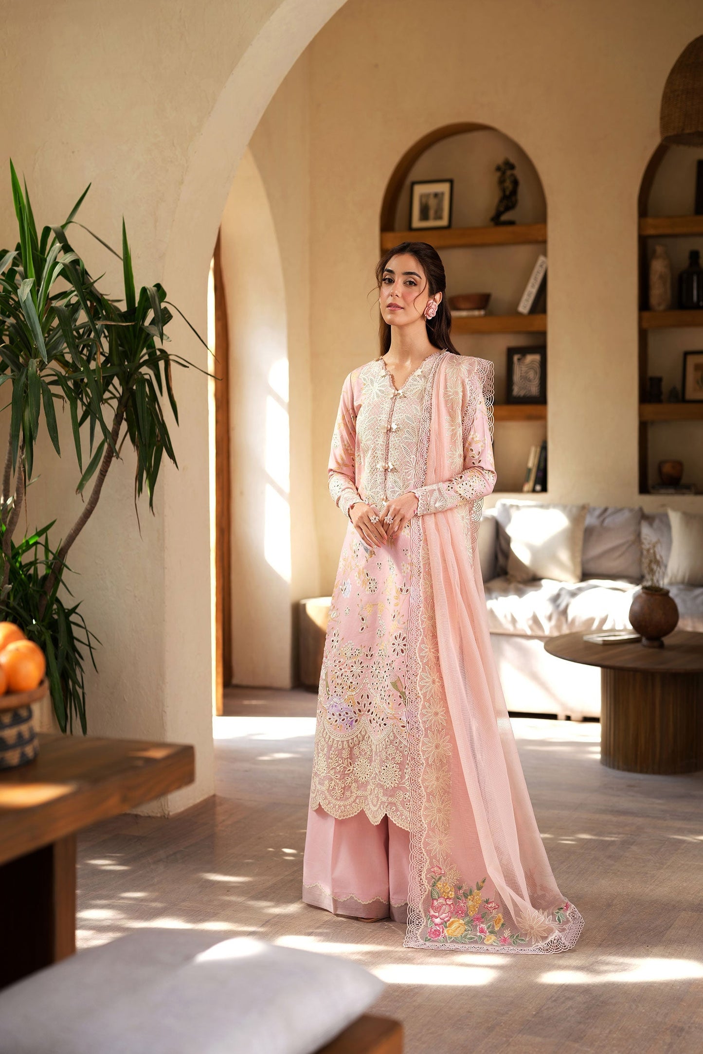 Maryam Hussain Luxury Lawn'25 Embroidered Unstitched 3pcs