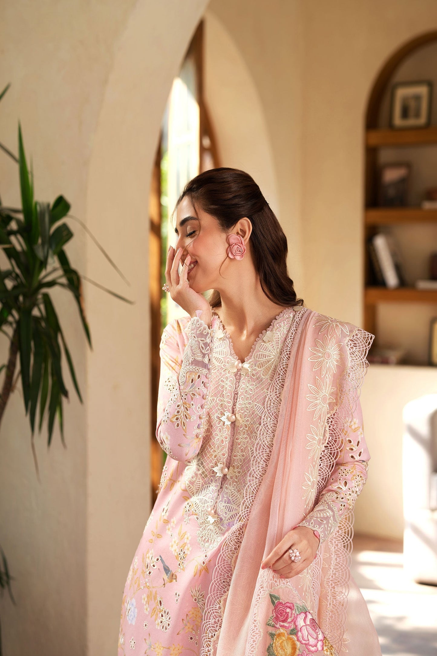 Maryam Hussain Luxury Lawn'25 Embroidered Unstitched 3pcs
