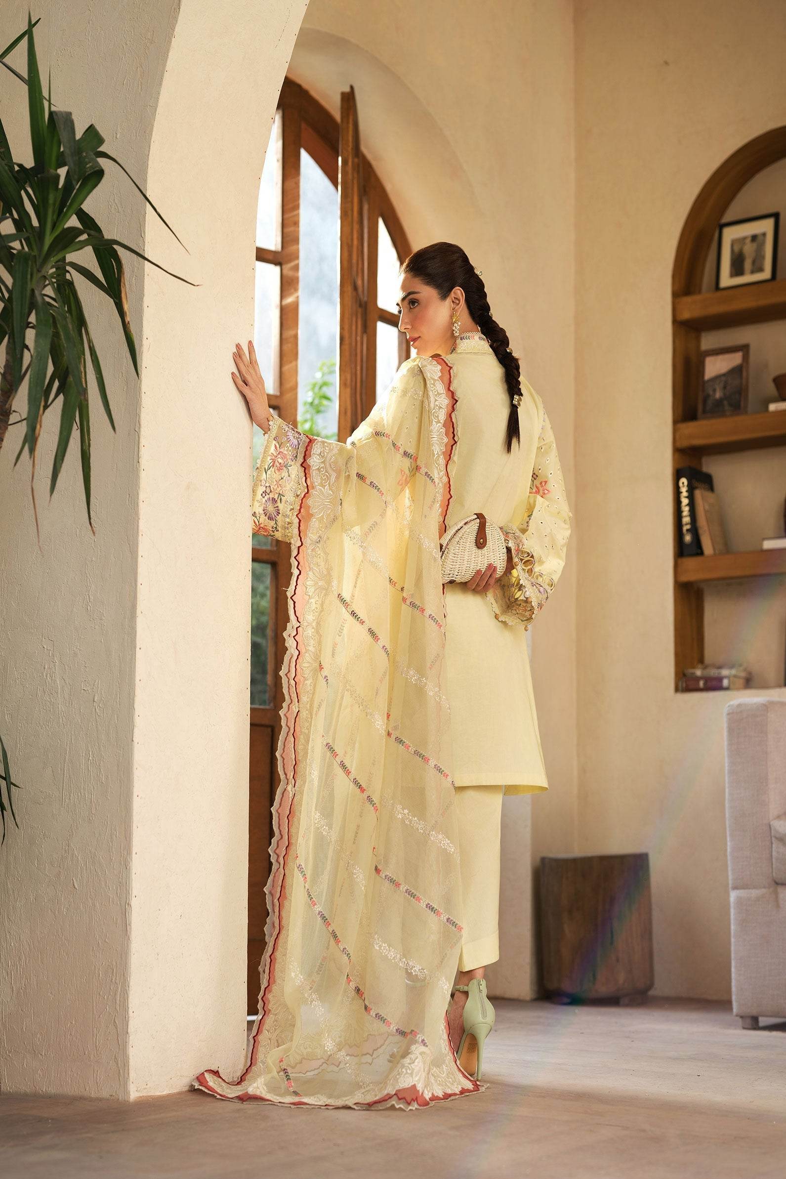 Maryam Hussain Luxury Lawn'25 Embroidered Unstitched 3pcs - Jotey
