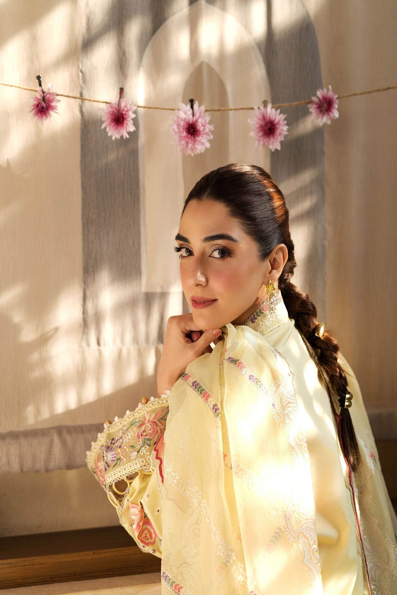 Maryam Hussain Luxury Lawn'25 Embroidered Unstitched 3pcs - Jotey