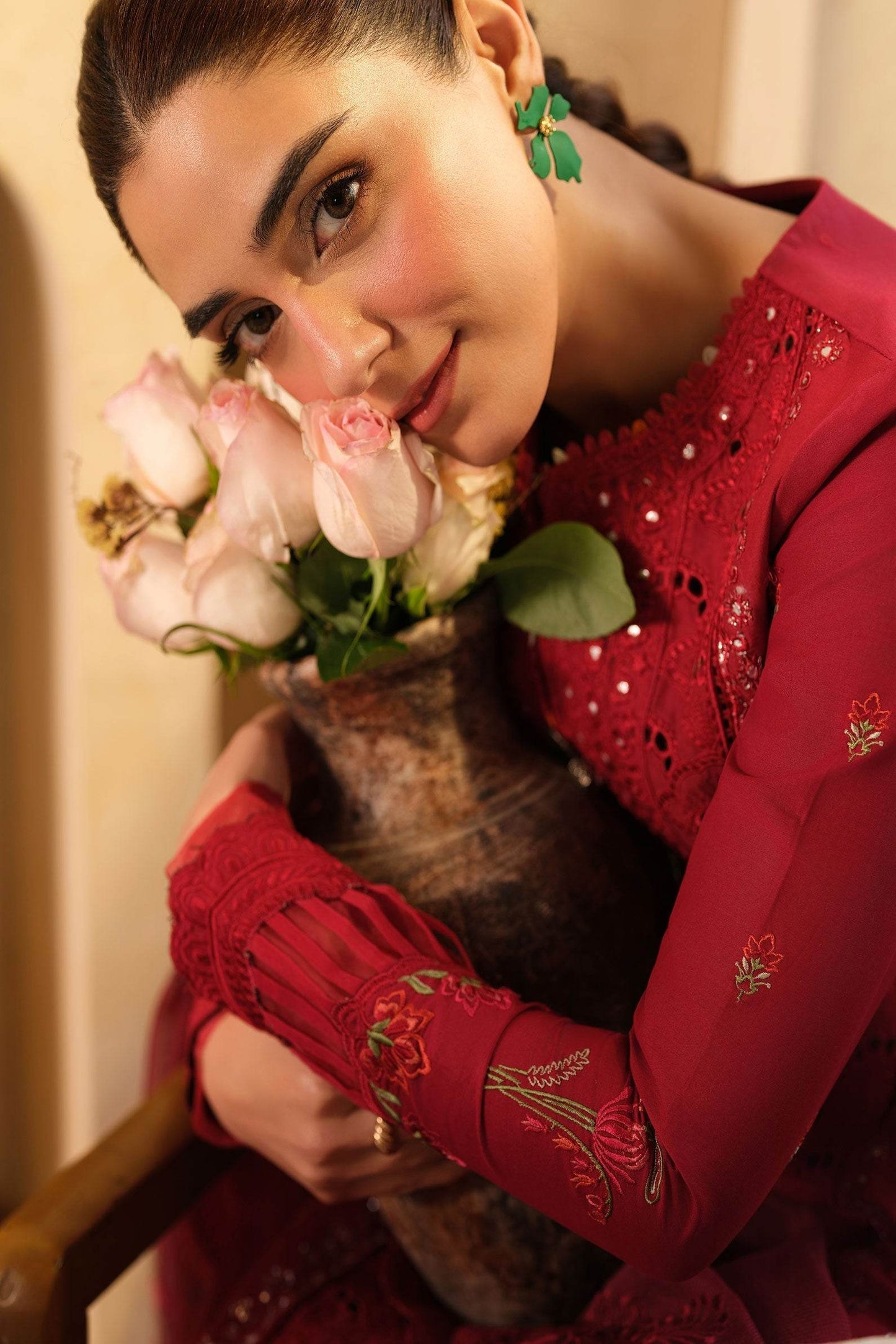 Maryam Hussain Luxury Lawn'25 Embroidered Unstitched 3pcs - Jotey