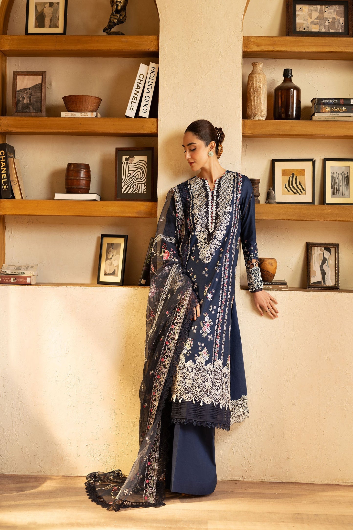 Maryam Hussain Luxury Lawn'25 Embroidered Unstitched 3pcs