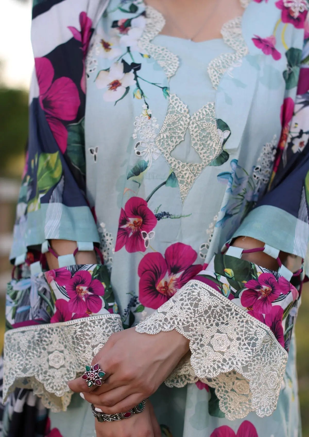 Elaf Print Chikankari Lawn Unstitched 3pcs - Jotey