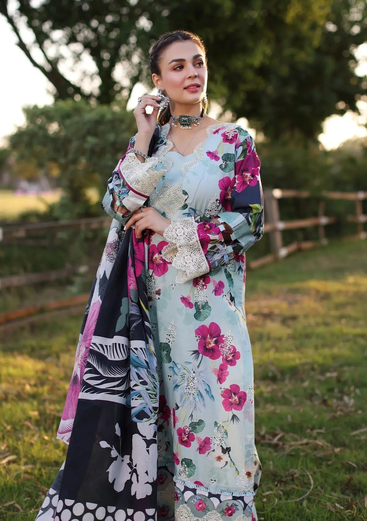 Elaf Print Chikankari Lawn Unstitched 3pcs - Jotey