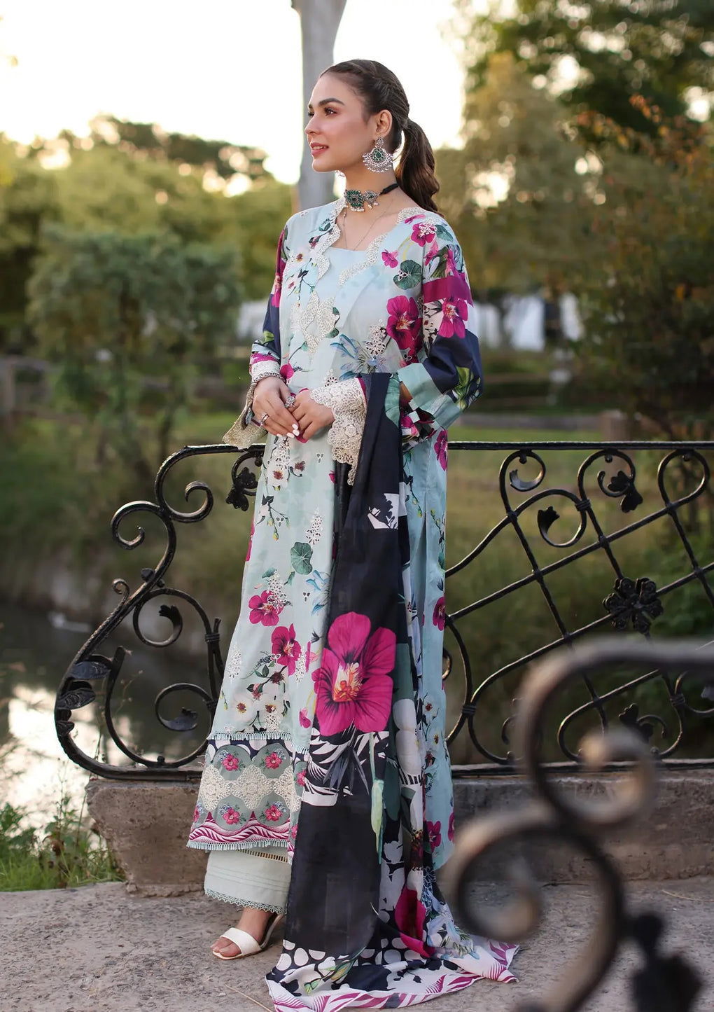 Elaf Print Chikankari Lawn Unstitched 3pcs - Jotey