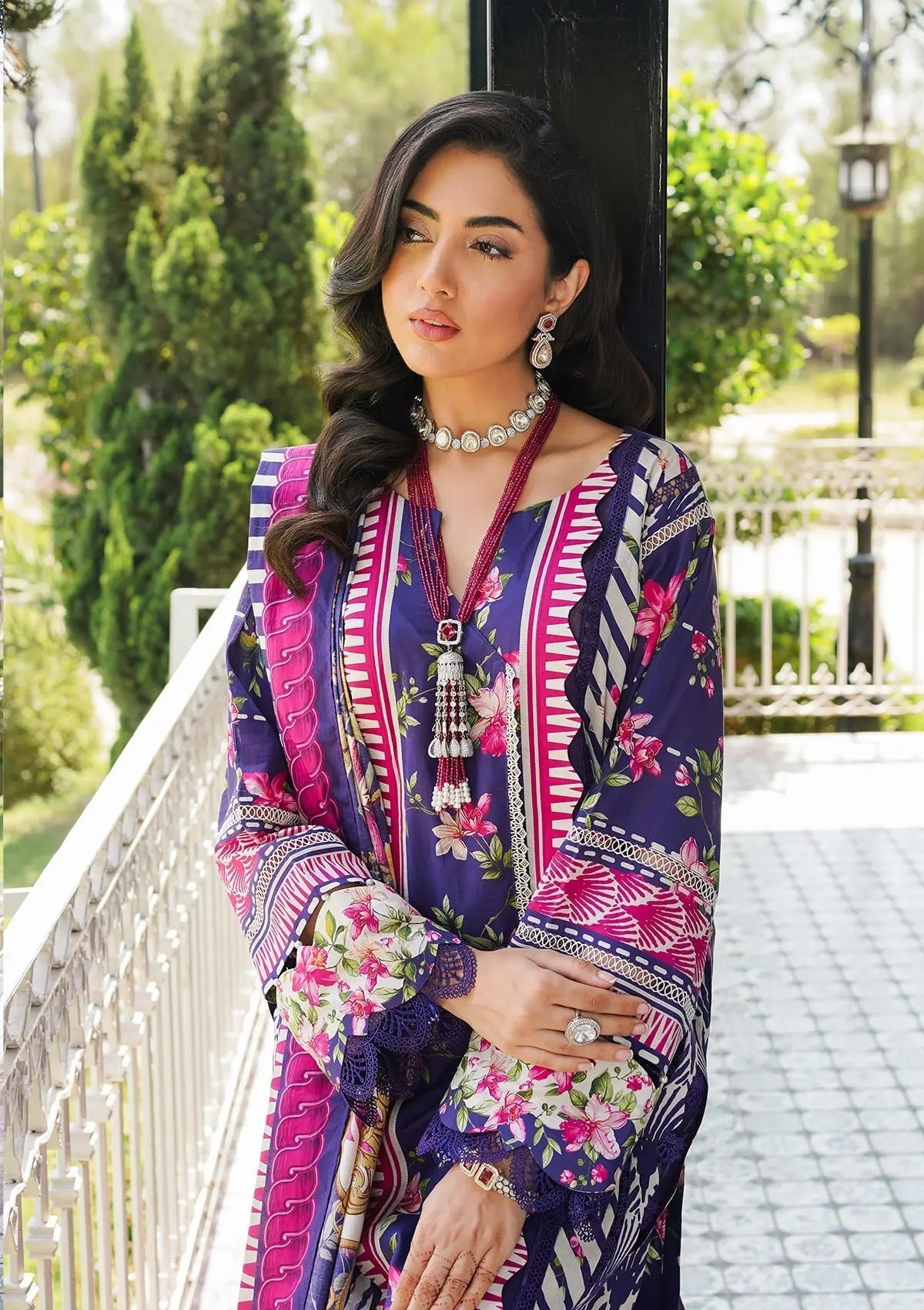 Elaf Printed Lawn Unstitched 3pcs - Jotey