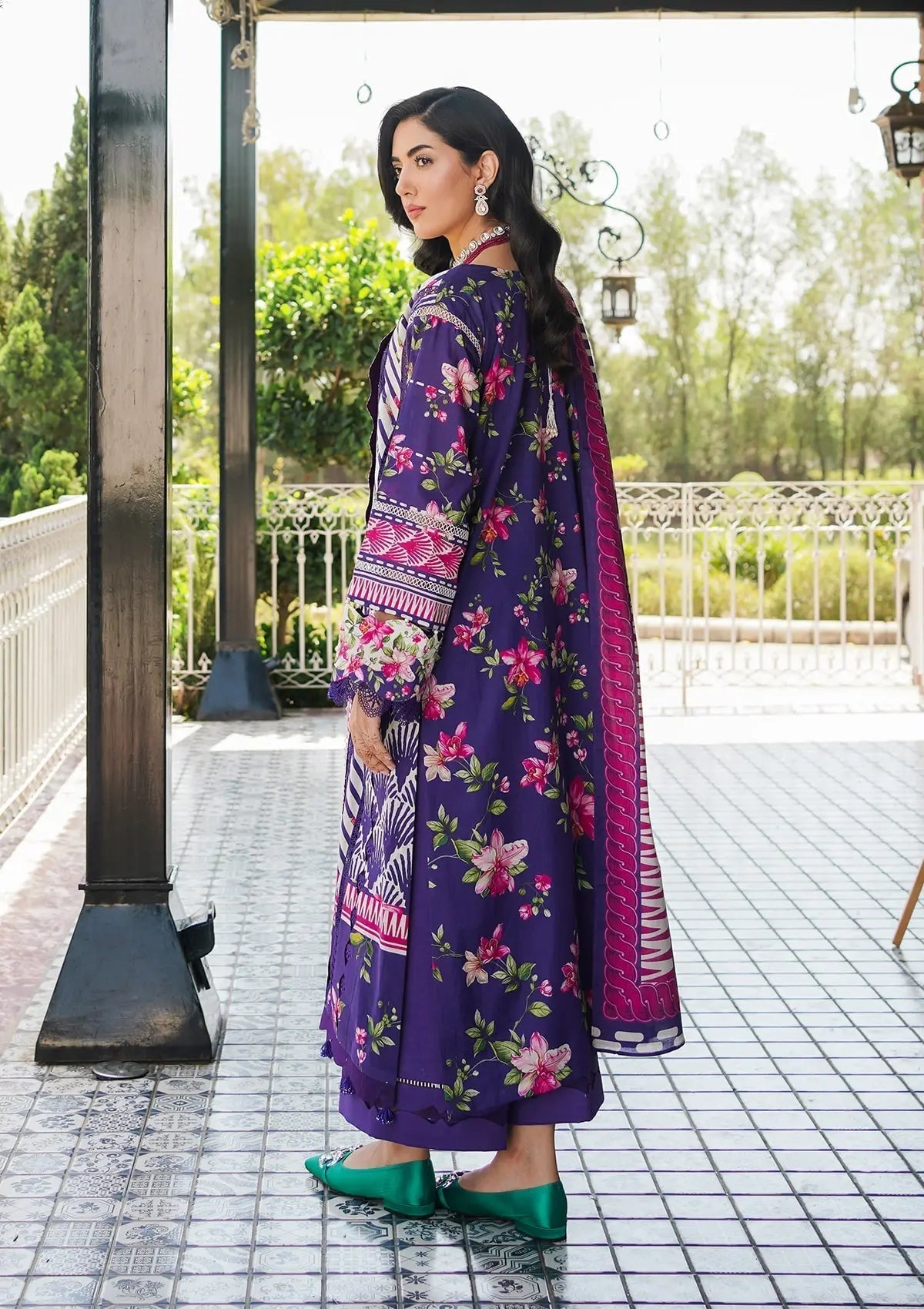 Elaf Printed Lawn Unstitched 3pcs - Jotey