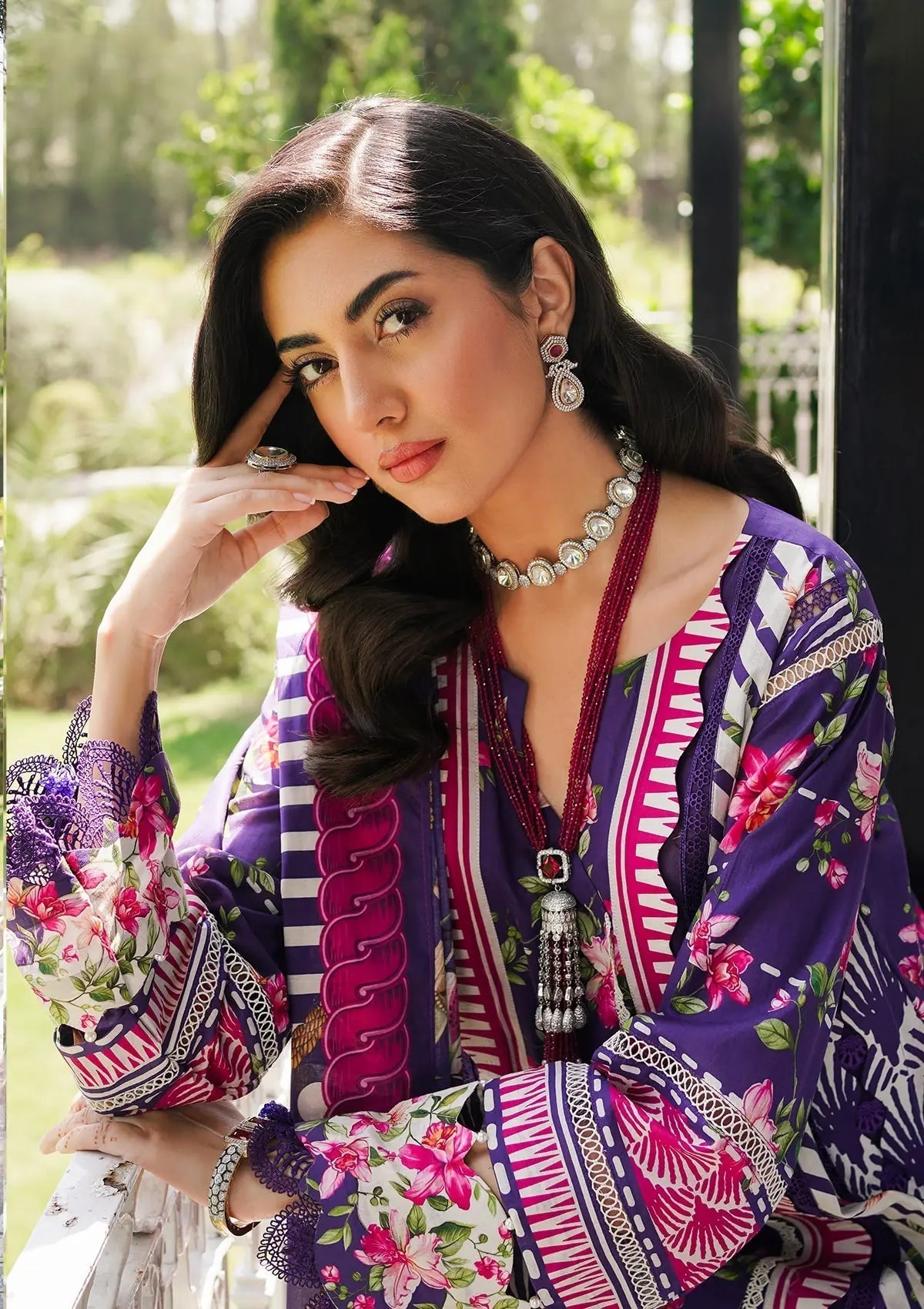Elaf Printed Lawn Unstitched 3pcs - Jotey