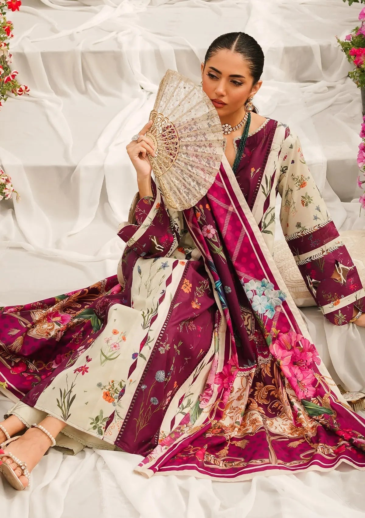 Elaf Printed Lawn Unstitched 3pcs - Jotey