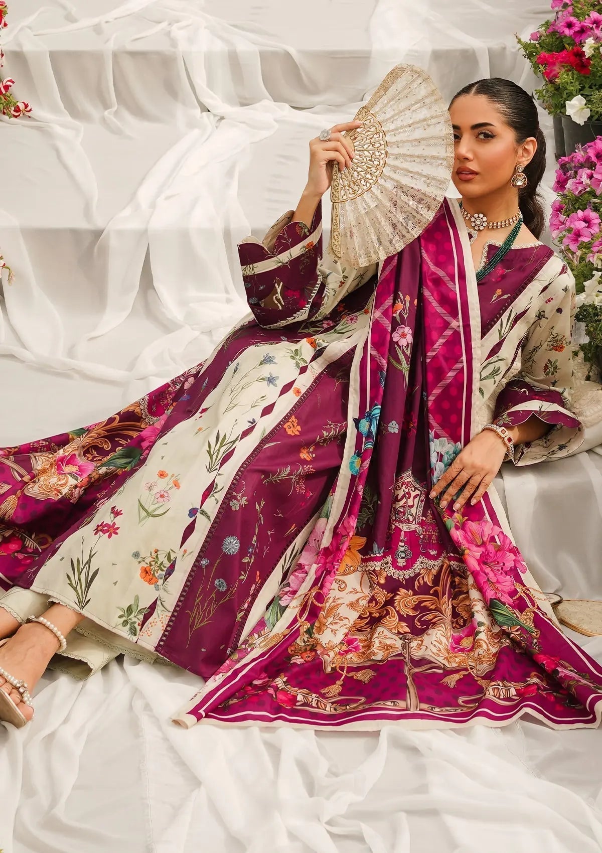 Elaf Printed Lawn Unstitched 3pcs - Jotey